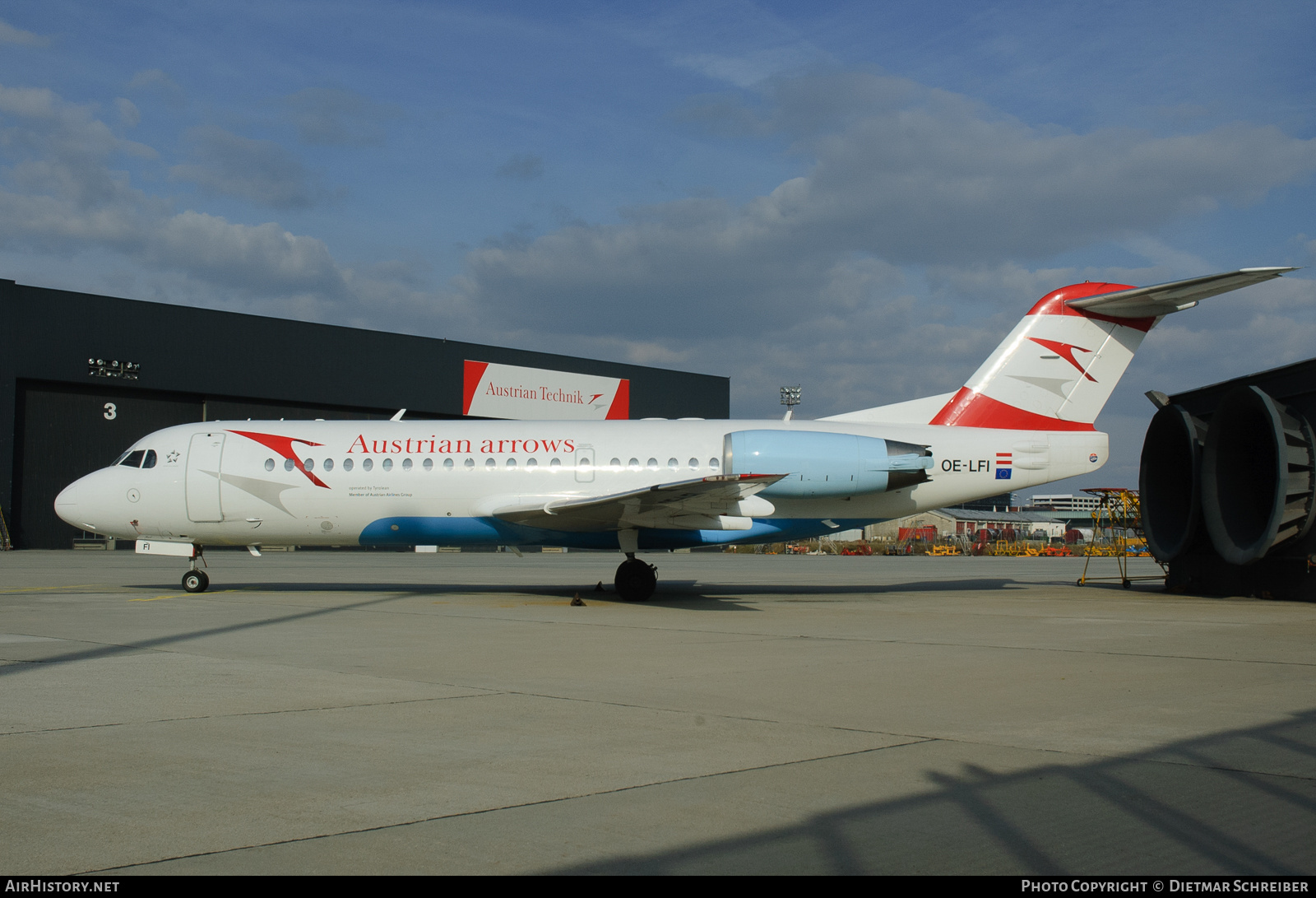 Aircraft Photo of OE-LFI | Fokker 70 (F28-0070) | Austrian Arrows | AirHistory.net #757229