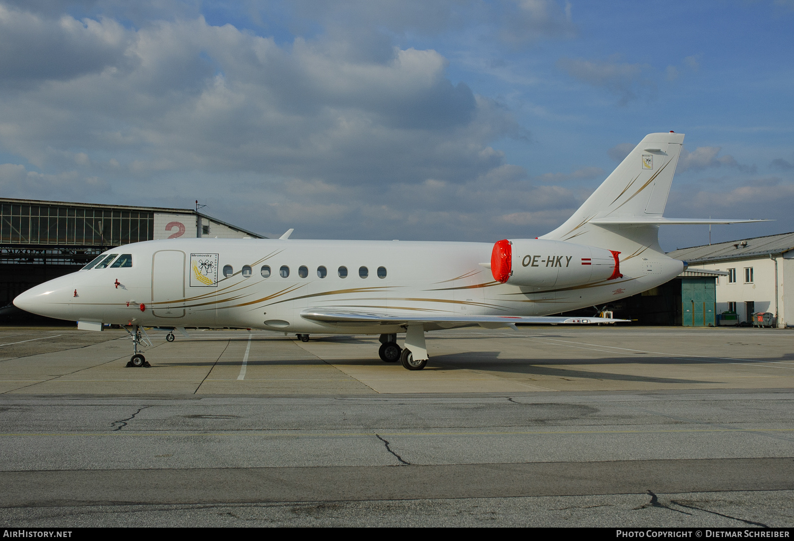 Aircraft Photo of OE-HKY | Dassault Falcon 2000 | AirHistory.net #757238