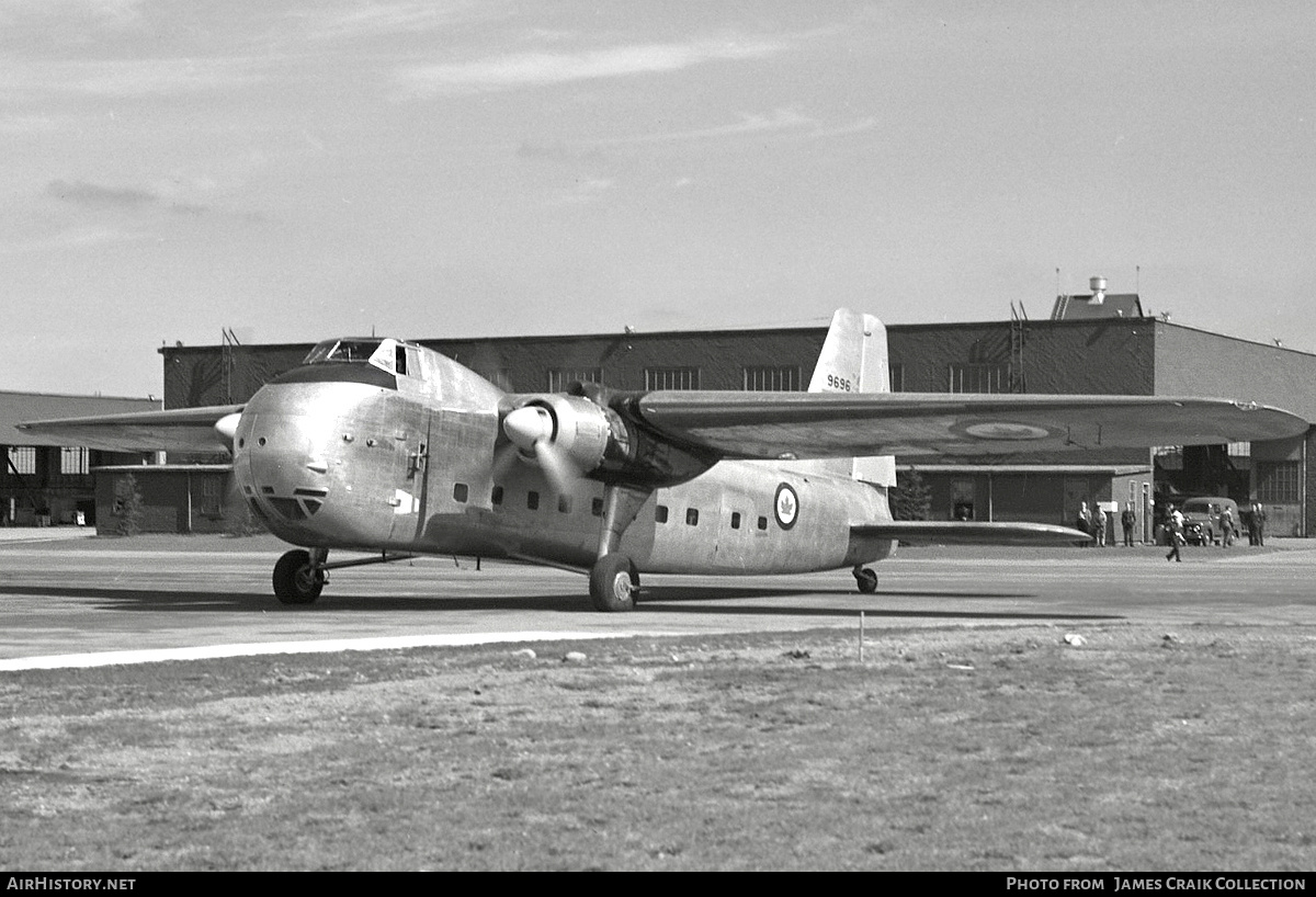 Aircraft Photo of 9696 | Bristol 170 Freighter Mk31M | Canada - Air Force | AirHistory.net #757251
