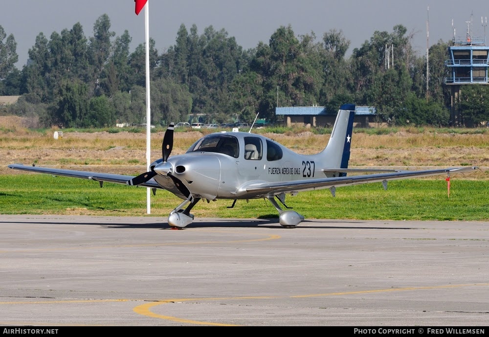 Aircraft Photo of 237 | Cirrus SR-22T G5 | Chile - Air Force | AirHistory.net #757355