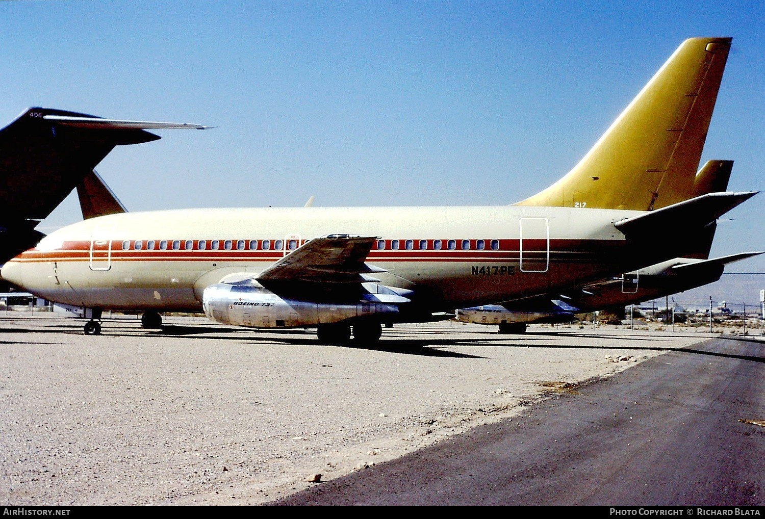 Aircraft Photo of N417PE | Boeing 737-130 | AirHistory.net #757377
