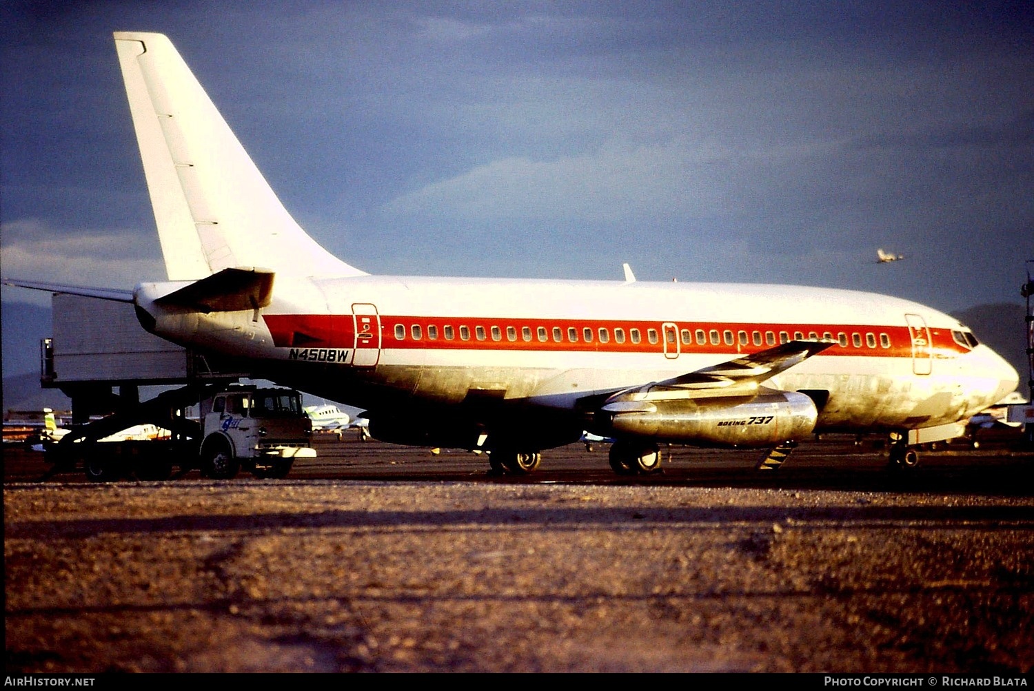 Aircraft Photo of N4508W | Boeing 737-241/Adv | AirHistory.net #757381