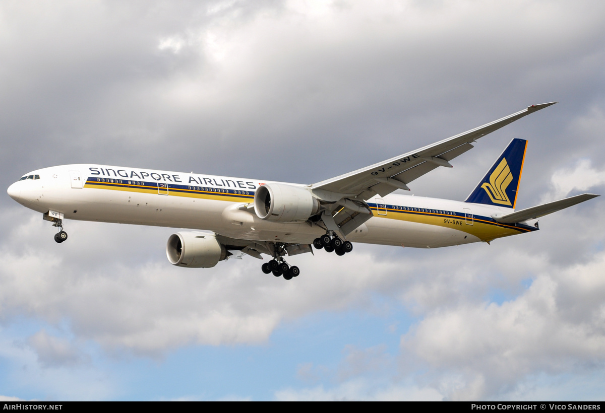 Aircraft Photo of 9V-SWE | Boeing 777-312/ER | Singapore Airlines | AirHistory.net #757402