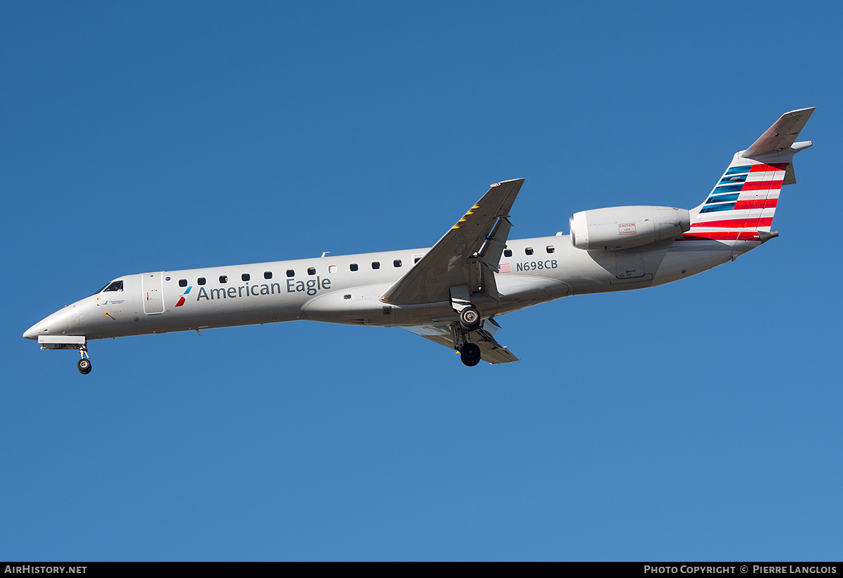 Aircraft Photo of N698CB | Embraer ERJ-145LR (EMB-145LR) | American Eagle | AirHistory.net #757416