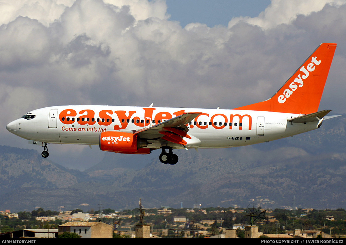 Aircraft Photo of G-EZKB | Boeing 737-73V | EasyJet | AirHistory.net #757480