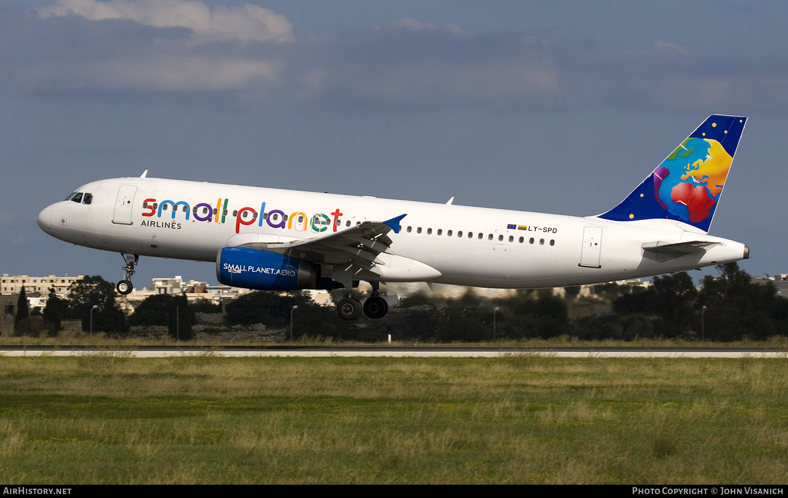 Aircraft Photo of LY-SPD | Airbus A320-232 | Small Planet Airlines | AirHistory.net #757498