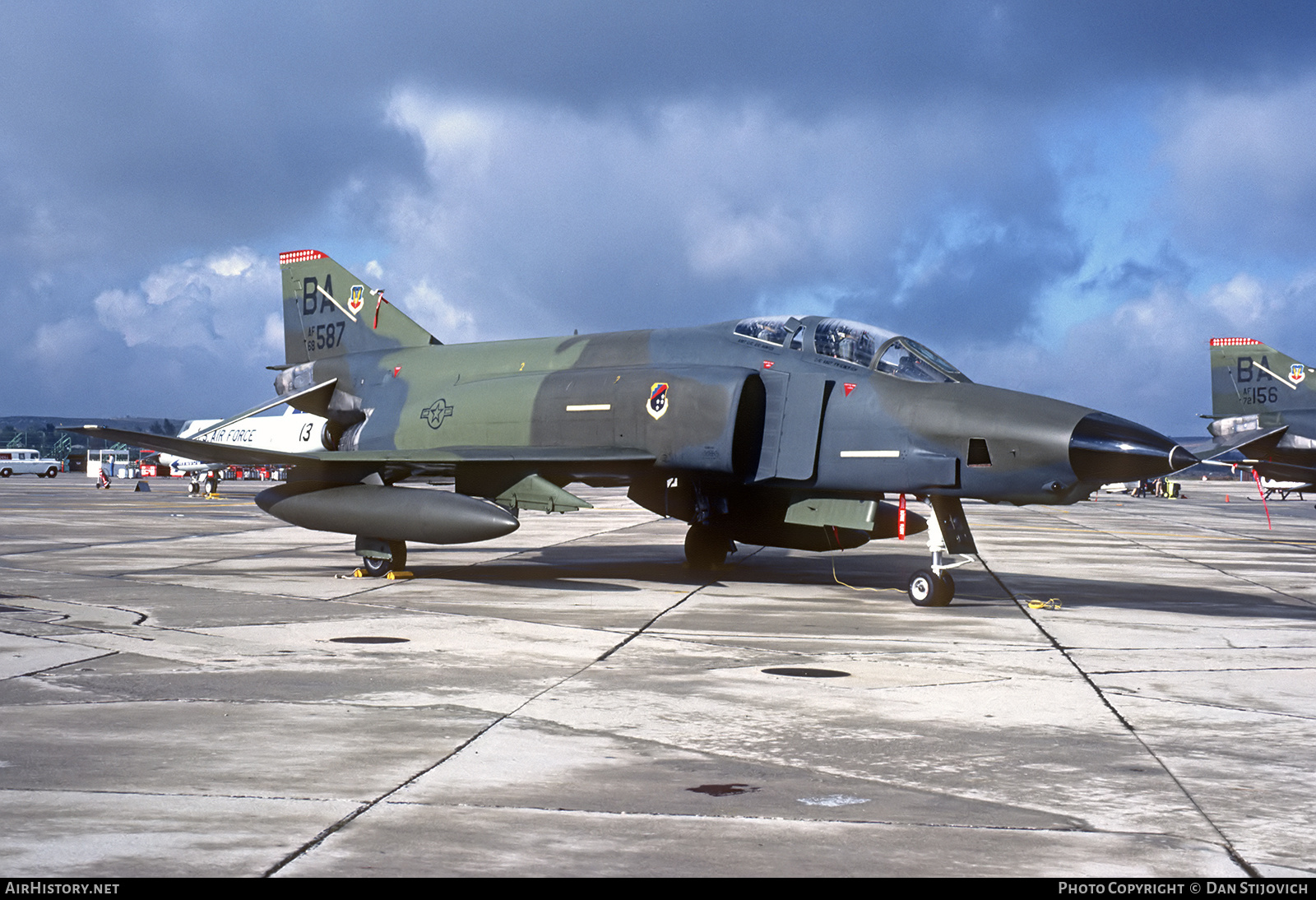 Aircraft Photo of 68-0587 / AF68-587 | McDonnell Douglas RF-4C Phantom II | USA - Air Force | AirHistory.net #757559