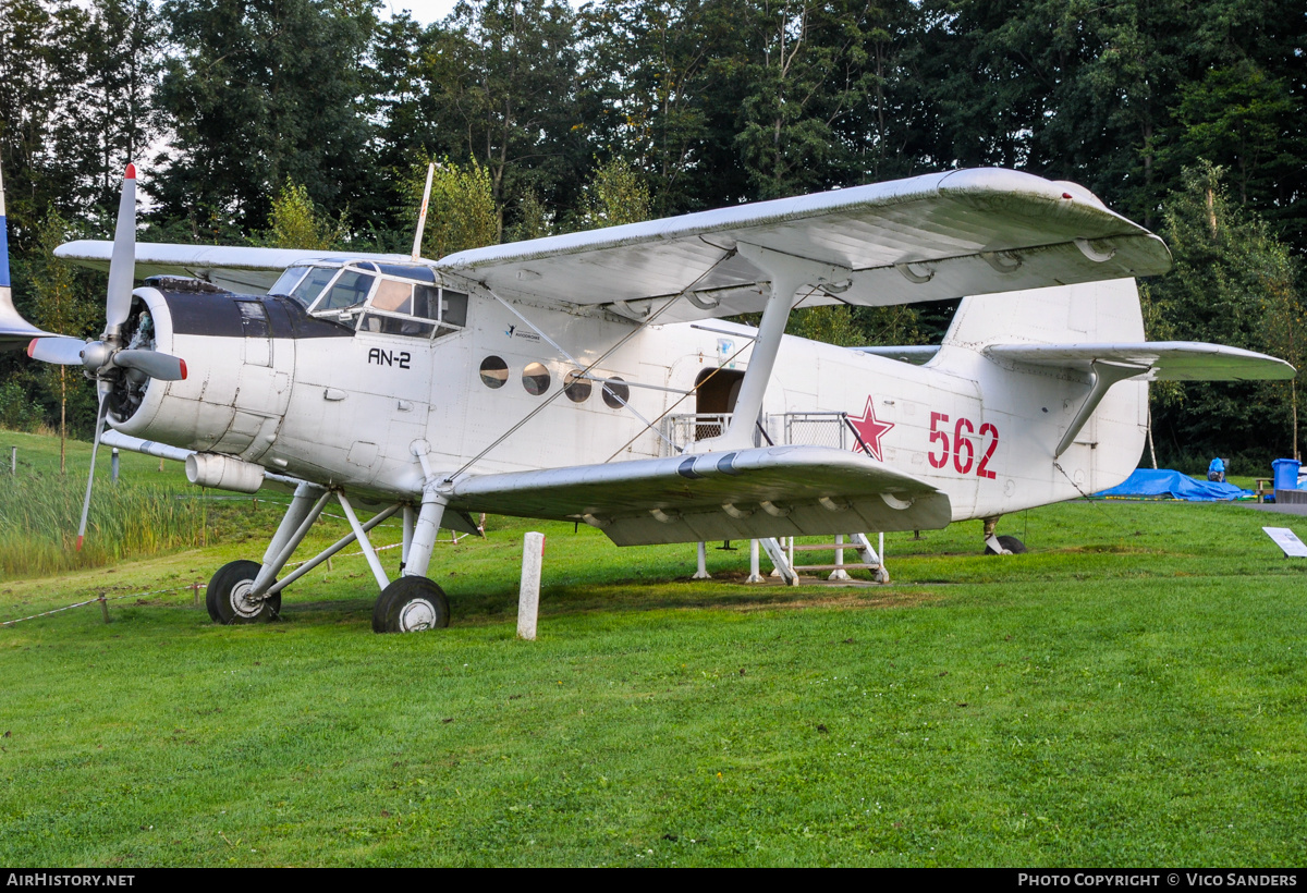 Aircraft Photo of 562 red | Antonov An-2R | Soviet Union - Air Force | AirHistory.net #757639
