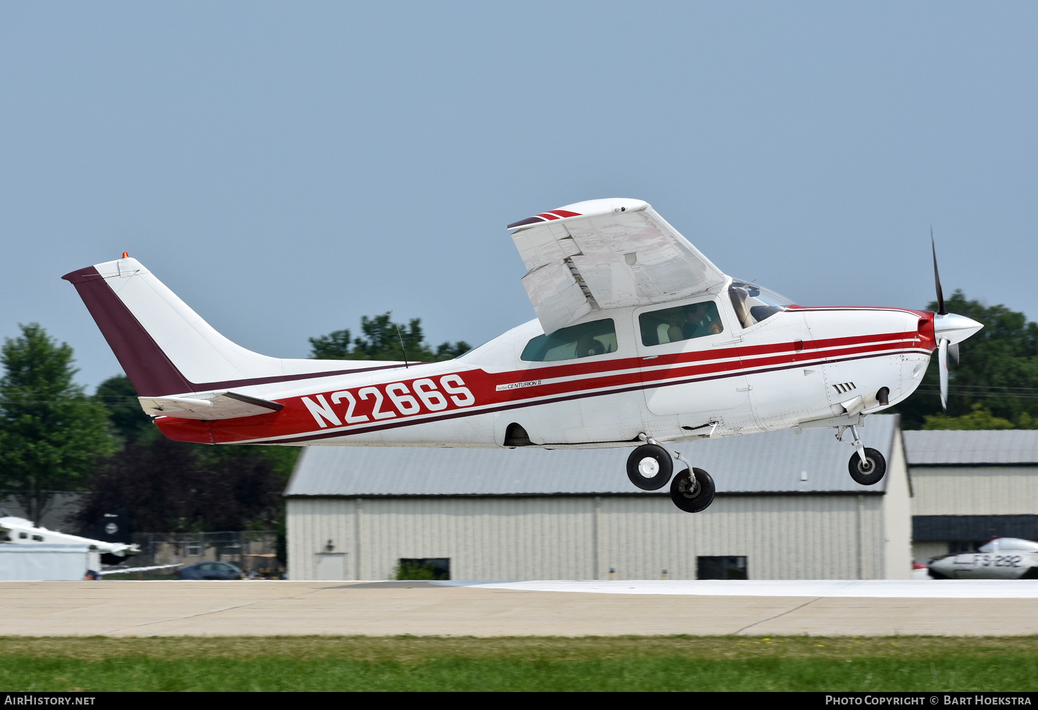 Aircraft Photo of N2266S | Cessna T210L Turbo Centurion II | AirHistory.net #757676