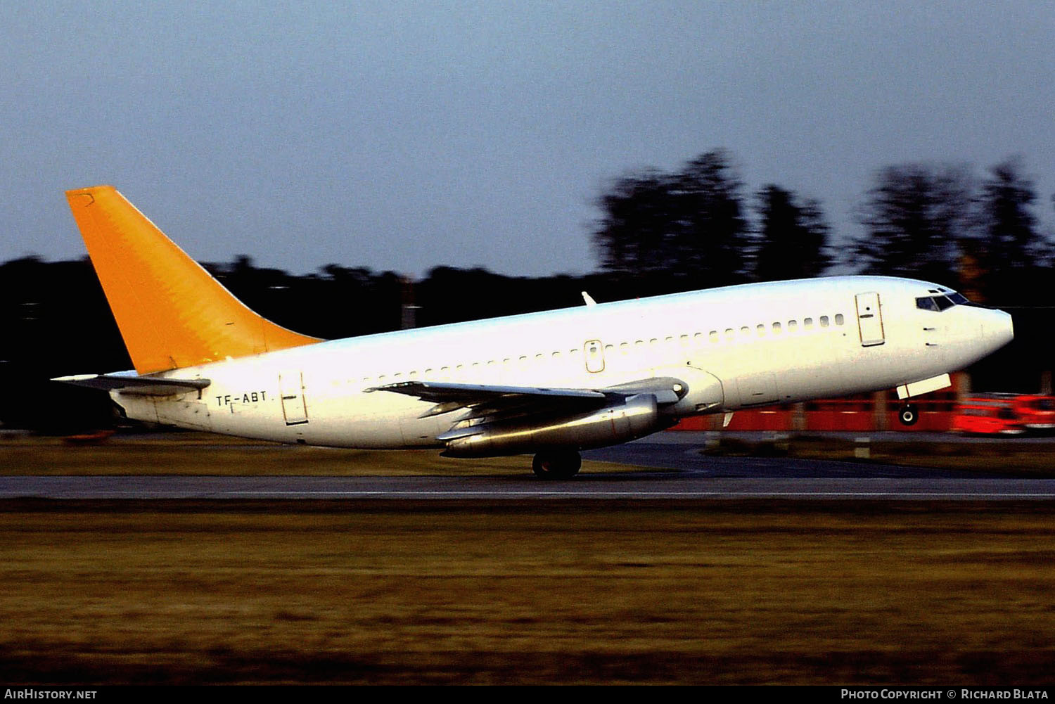 Aircraft Photo of TF-ABT | Boeing 737-205C | Air Atlanta Icelandic | AirHistory.net #758037