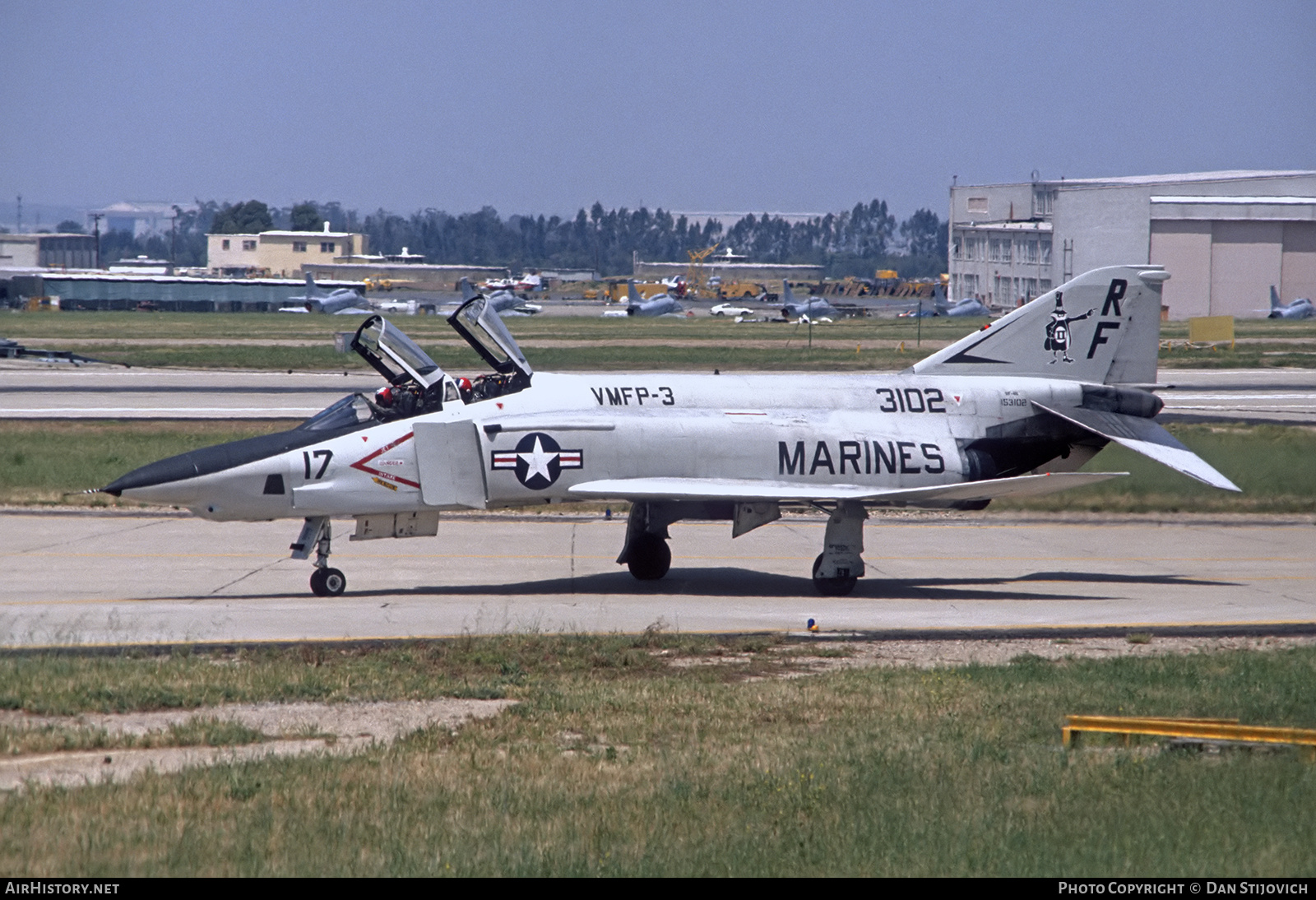 Aircraft Photo of 153102 / 3102 | McDonnell Douglas RF-4B Phantom II | USA - Marines | AirHistory.net #758085