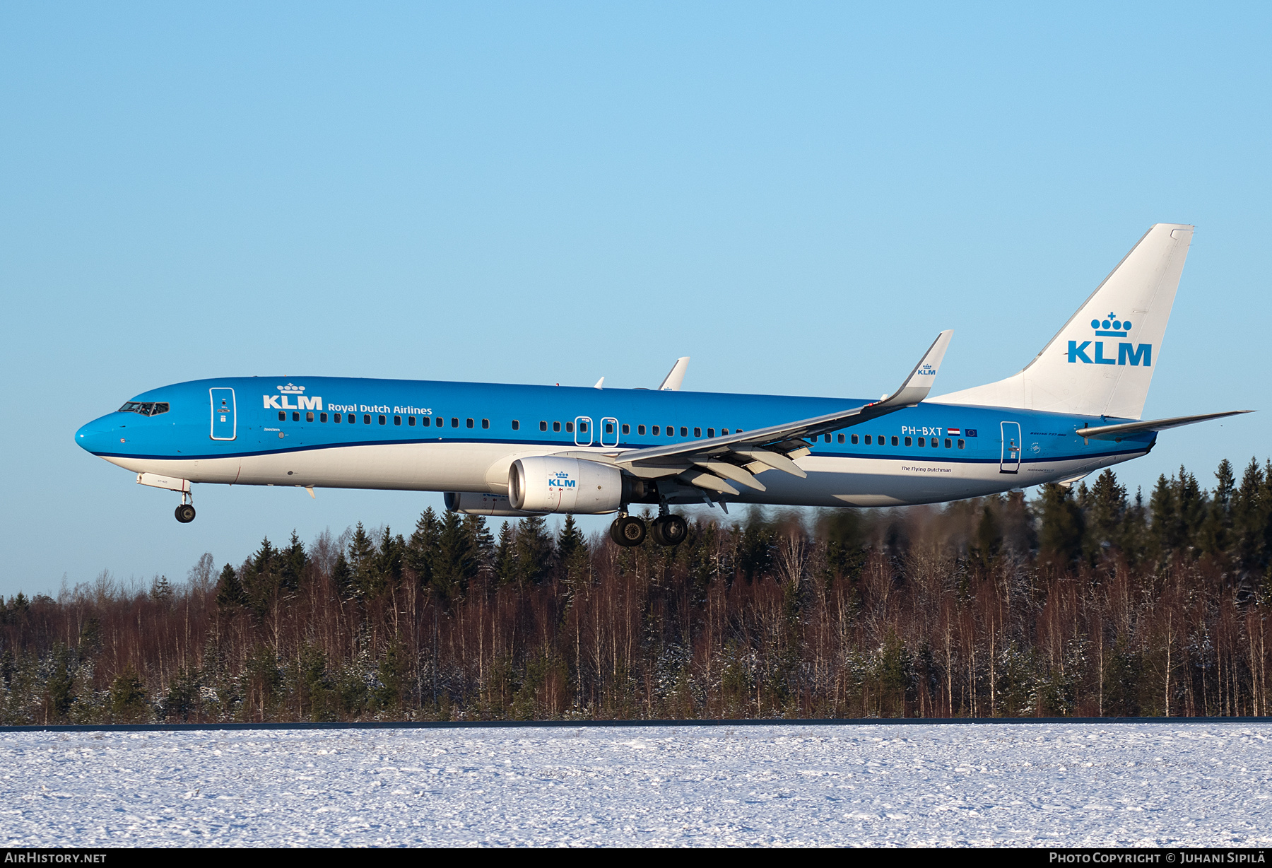 Aircraft Photo of PH-BXT | Boeing 737-9K2 | KLM - Royal Dutch Airlines | AirHistory.net #758220