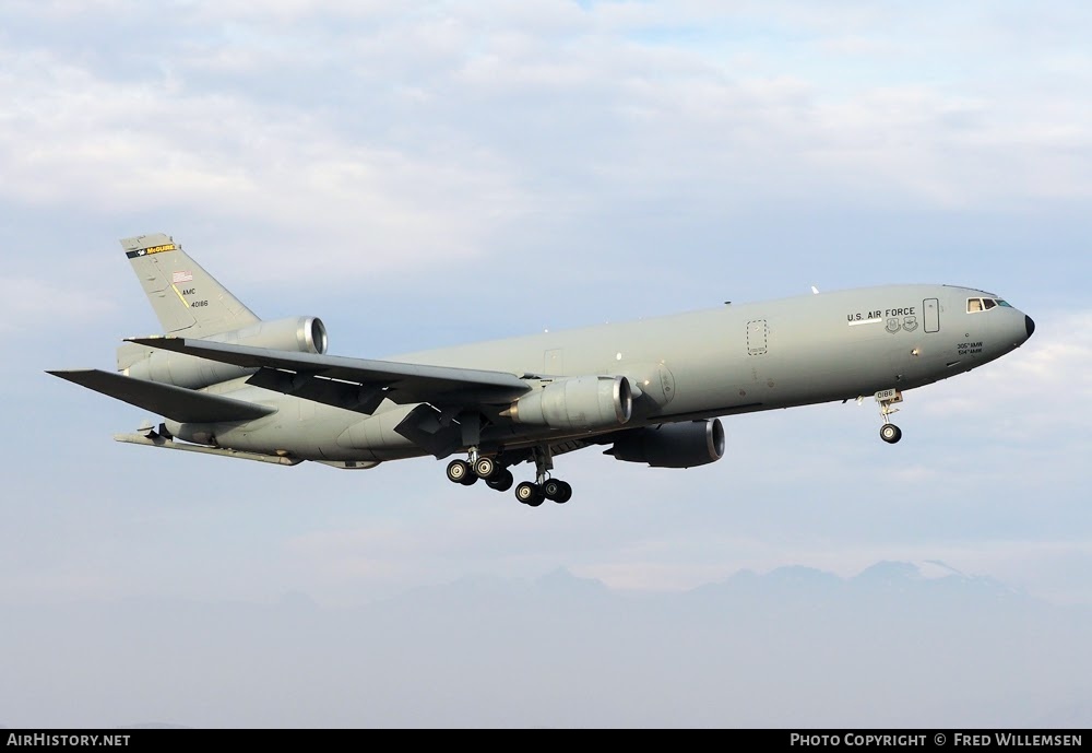 Aircraft Photo of 84-0186 / 40186 | McDonnell Douglas KC-10A Extender (DC-10-30CF) | USA - Air Force | AirHistory.net #758273