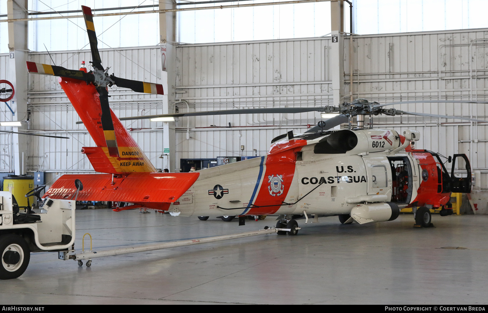 Aircraft Photo of 6012 | Sikorsky MH-60T Jayhawk (S-70B-5) | USA - Coast Guard | AirHistory.net #758291