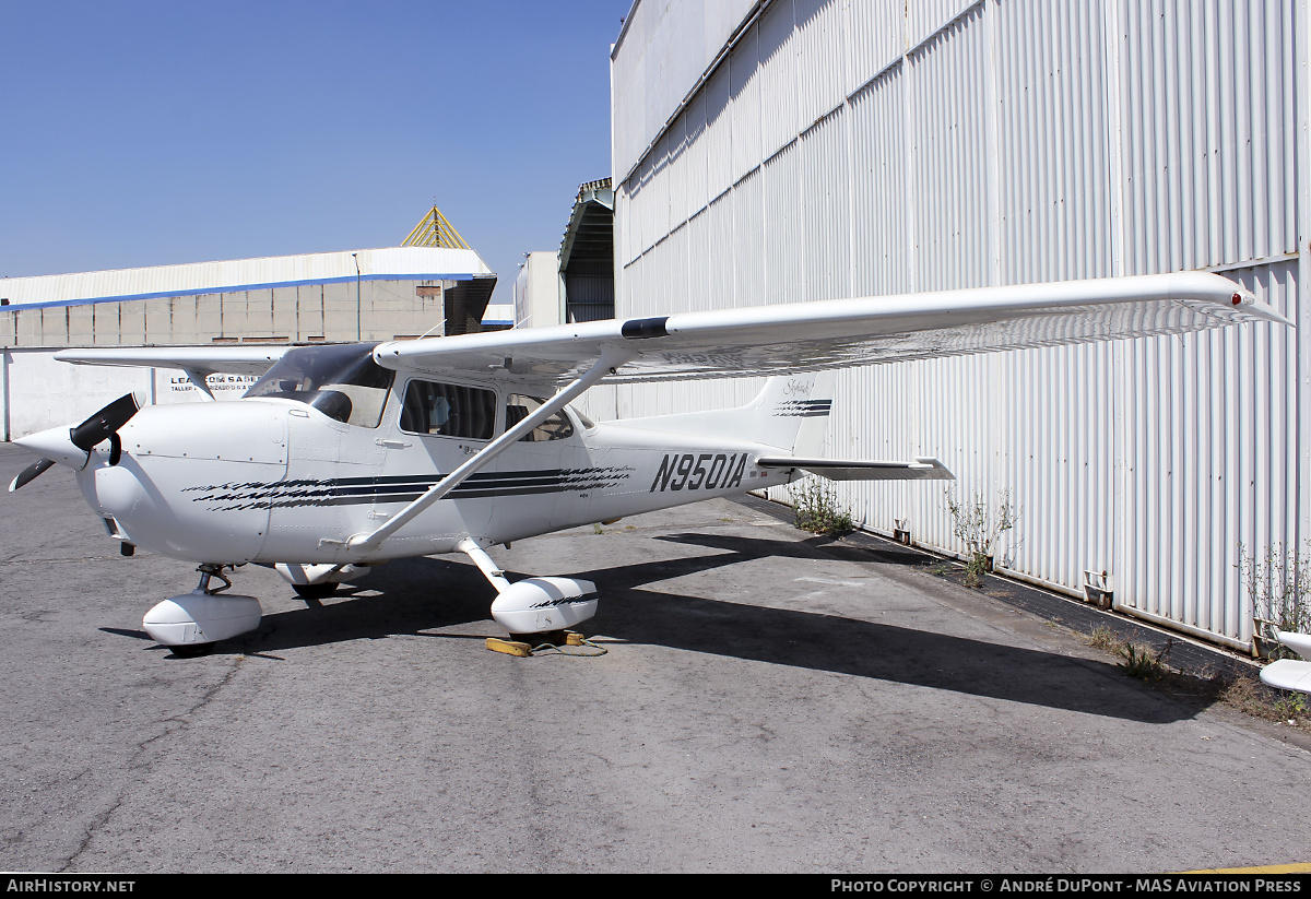 Aircraft Photo of N9501A | Cessna 172R Skyhawk | AirHistory.net #758325