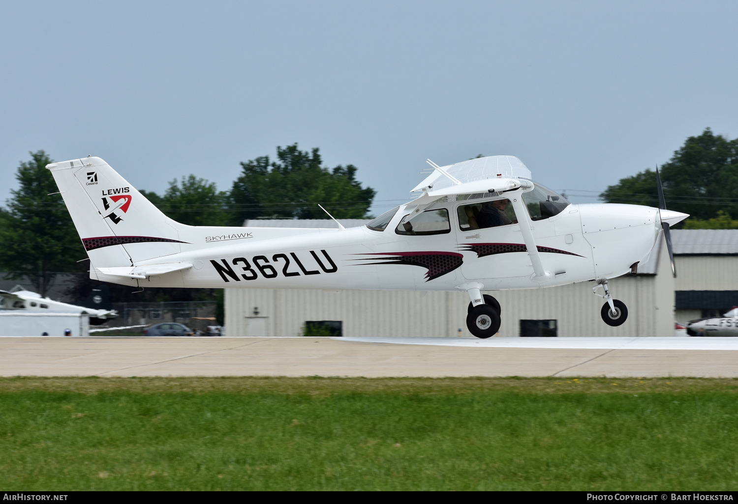 Aircraft Photo of N362LU | Textron 172S Skyhawk | Lewis University Flyers | AirHistory.net #758370