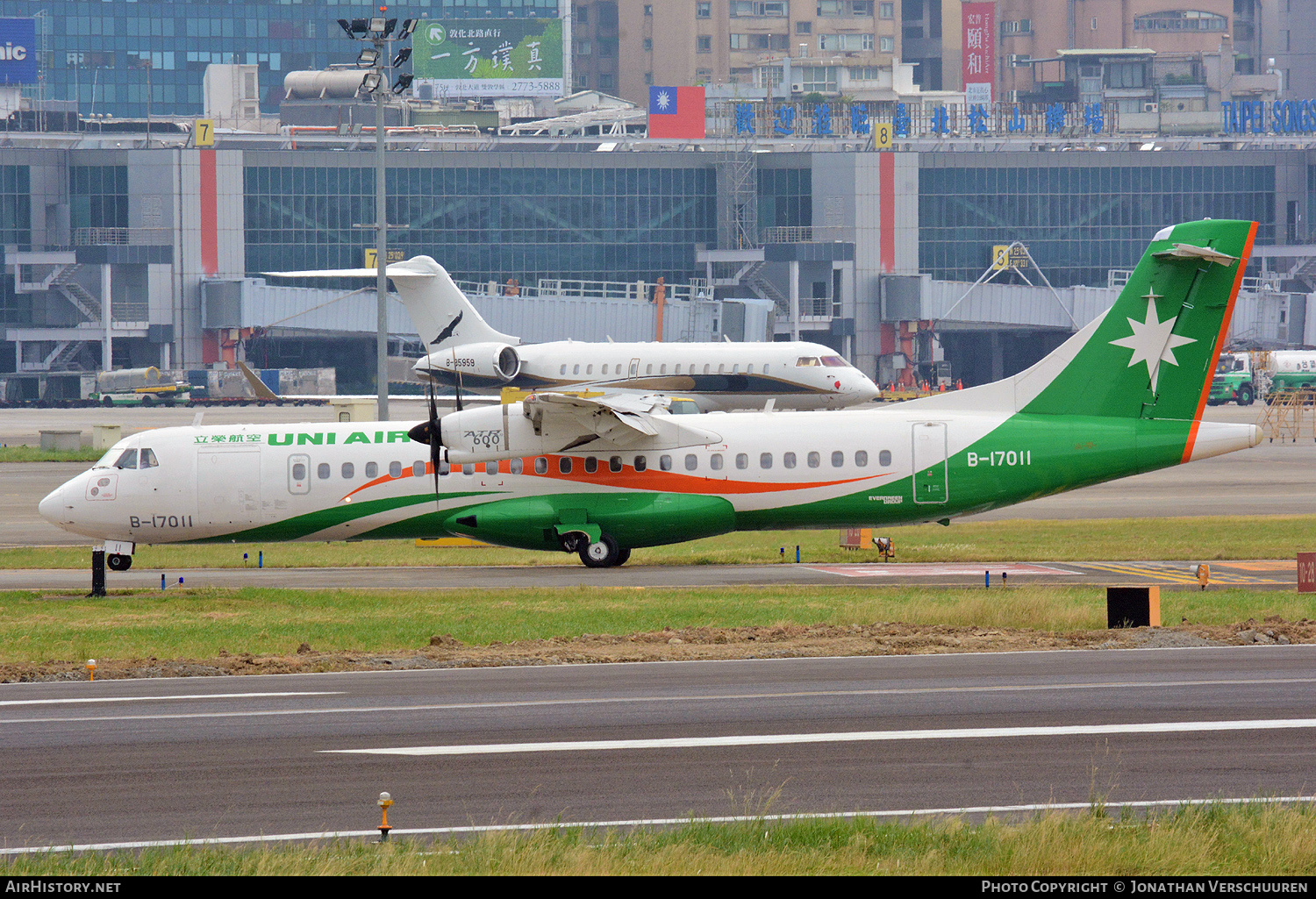 Aircraft Photo of B-17011 | ATR ATR-72-600 (ATR-72-212A) | UNI Air | AirHistory.net #758529