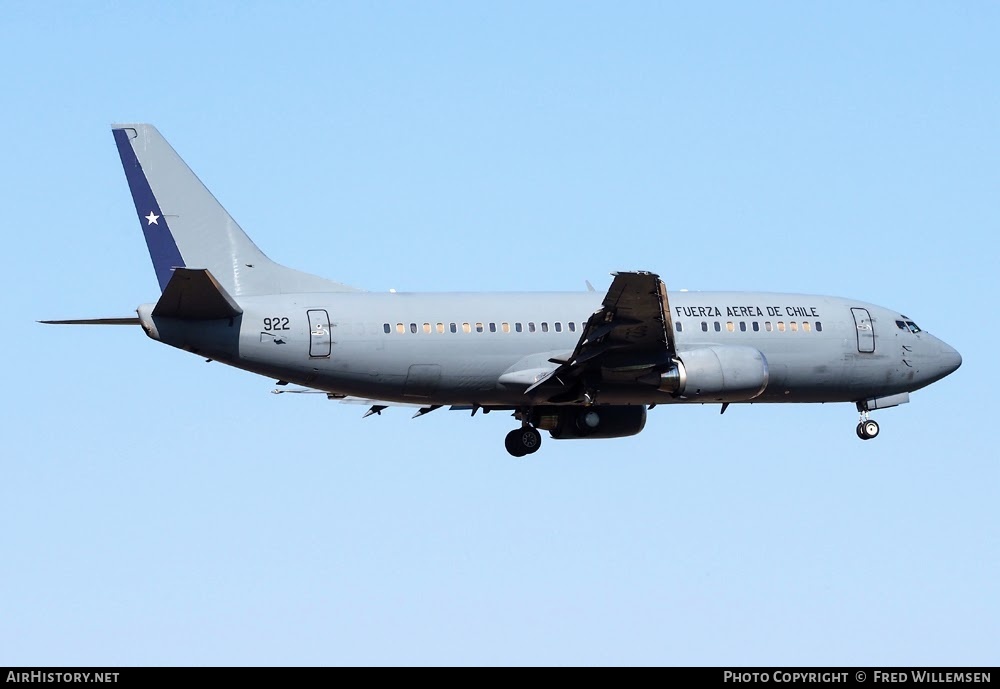 Aircraft Photo of 922 | Boeing 737-330(QC) | Chile - Air Force | AirHistory.net #758678