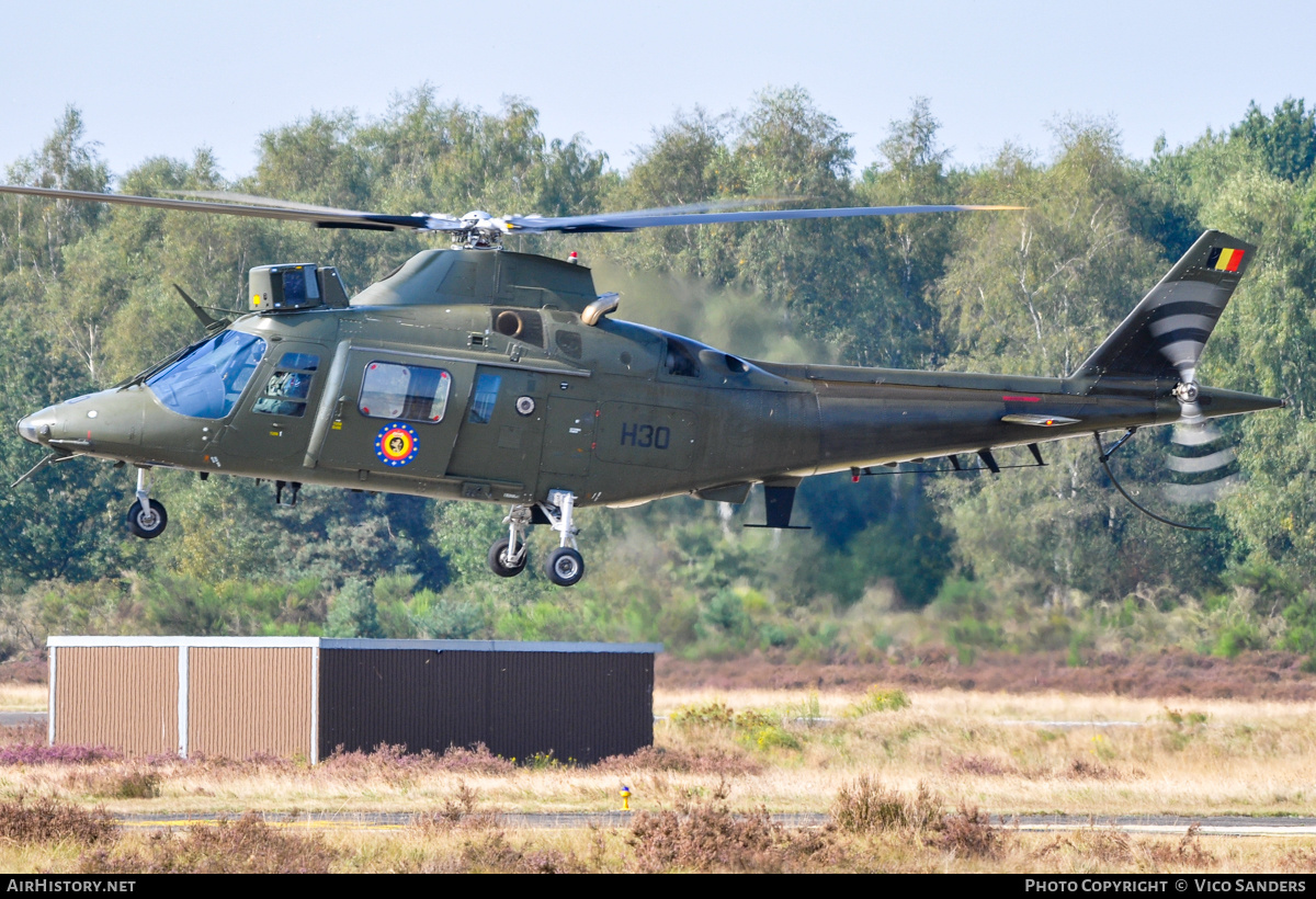 Aircraft Photo of H30 | Agusta A-109BA | Belgium - Air Force | AirHistory.net #758732