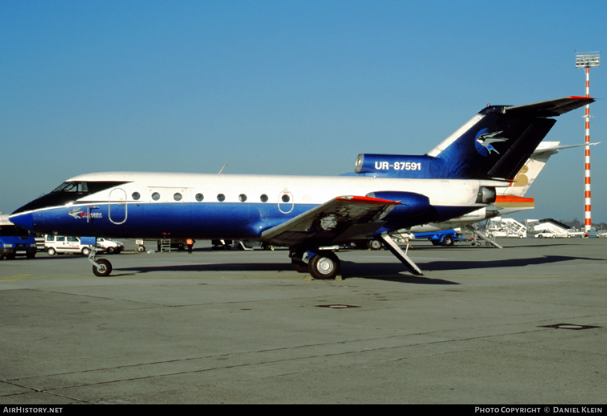 Aircraft Photo of UR-87591 | Yakovlev Yak-40 | UES Avia | AirHistory.net #758745