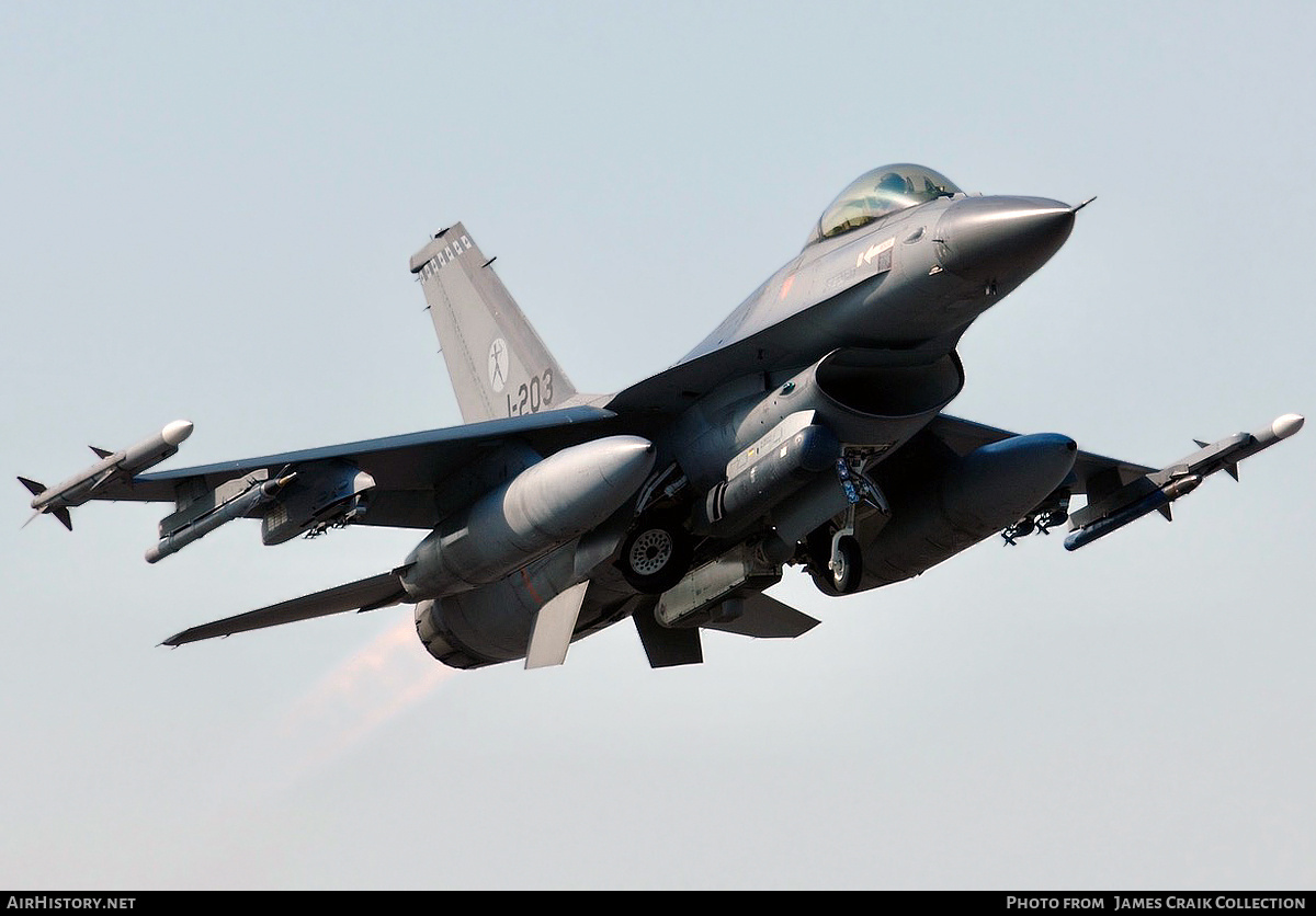 Aircraft Photo of J-203 | General Dynamics F-16AM Fighting Falcon | Netherlands - Air Force | AirHistory.net #758852