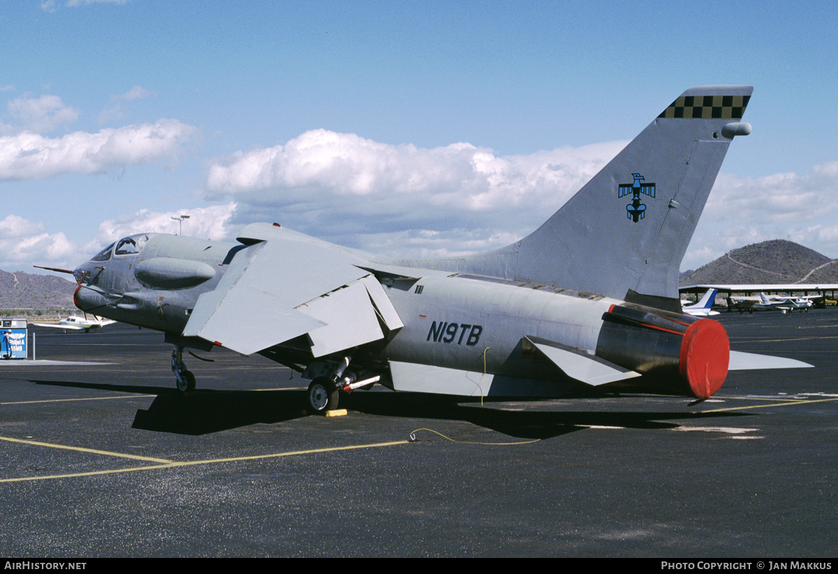 Aircraft Photo of N19TB | Vought F-8K Crusader | Thunderbird Aviation | AirHistory.net #758950
