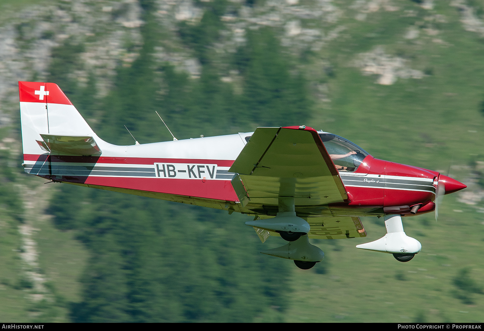 Aircraft Photo of HB-KFV | Robin DR-400-140B Dauphin 4 | AirHistory.net #759035