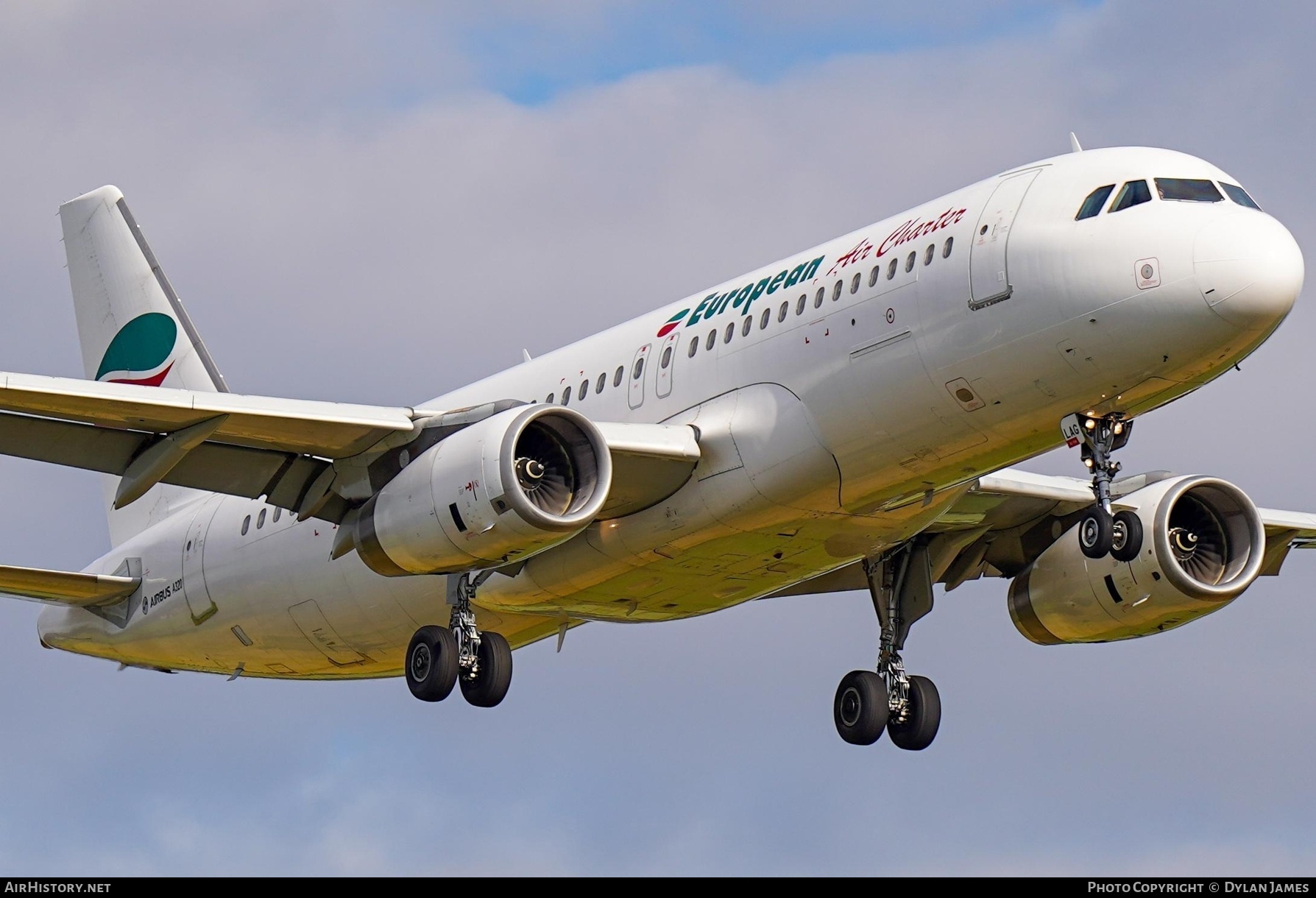 Aircraft Photo of LZ-LAG | Airbus A320-231 | European Air Charter | AirHistory.net #759056
