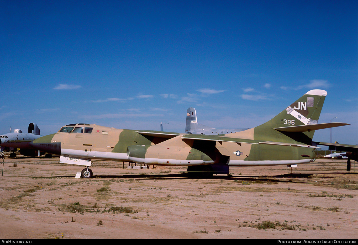 Aircraft Photo of 55-395 / AF55-395 | Douglas WB-66D Destroyer | USA - Air Force | AirHistory.net #759081