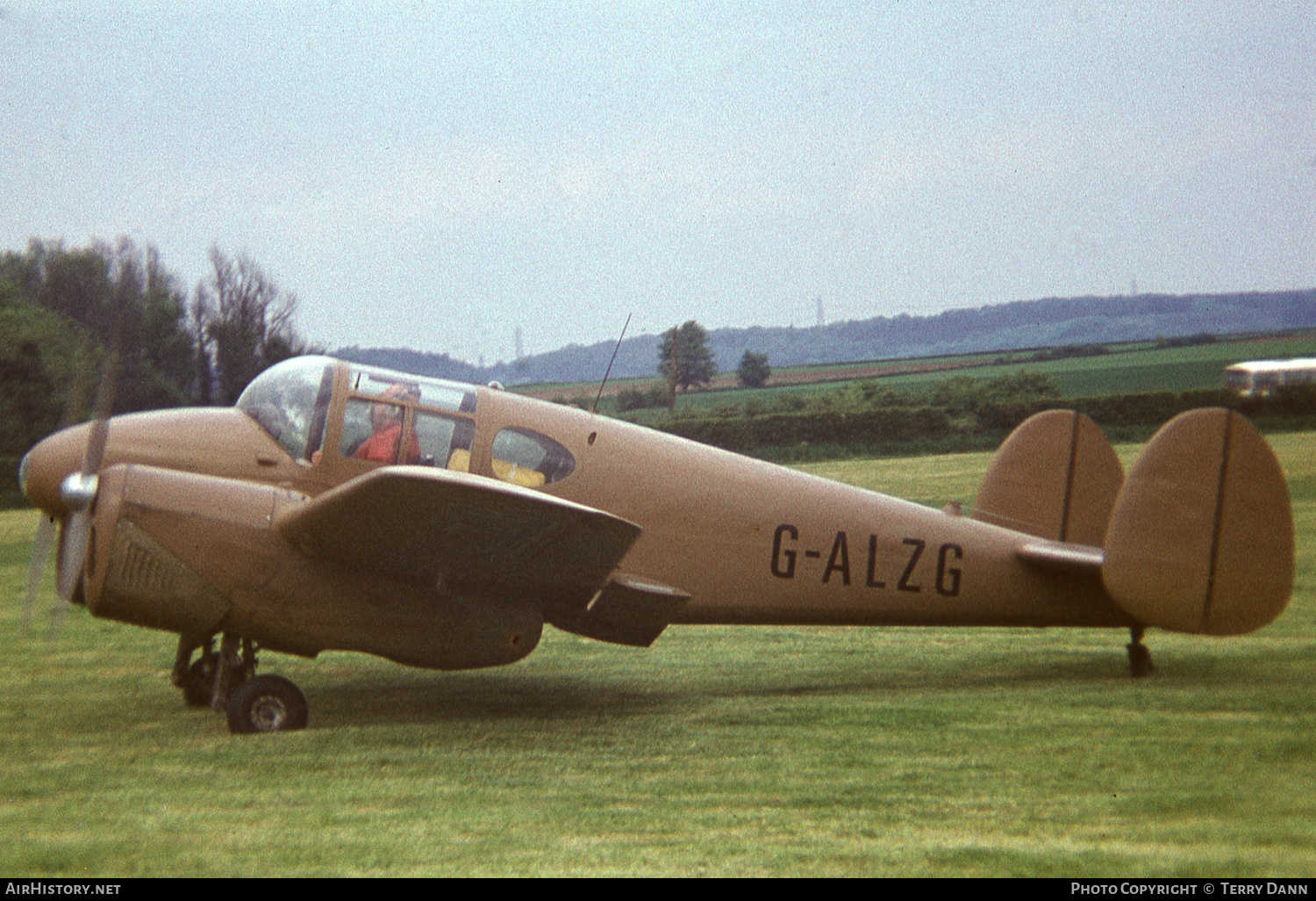 Aircraft Photo of G-ALZG | Miles M.65 Gemini 3C | AirHistory.net #759096