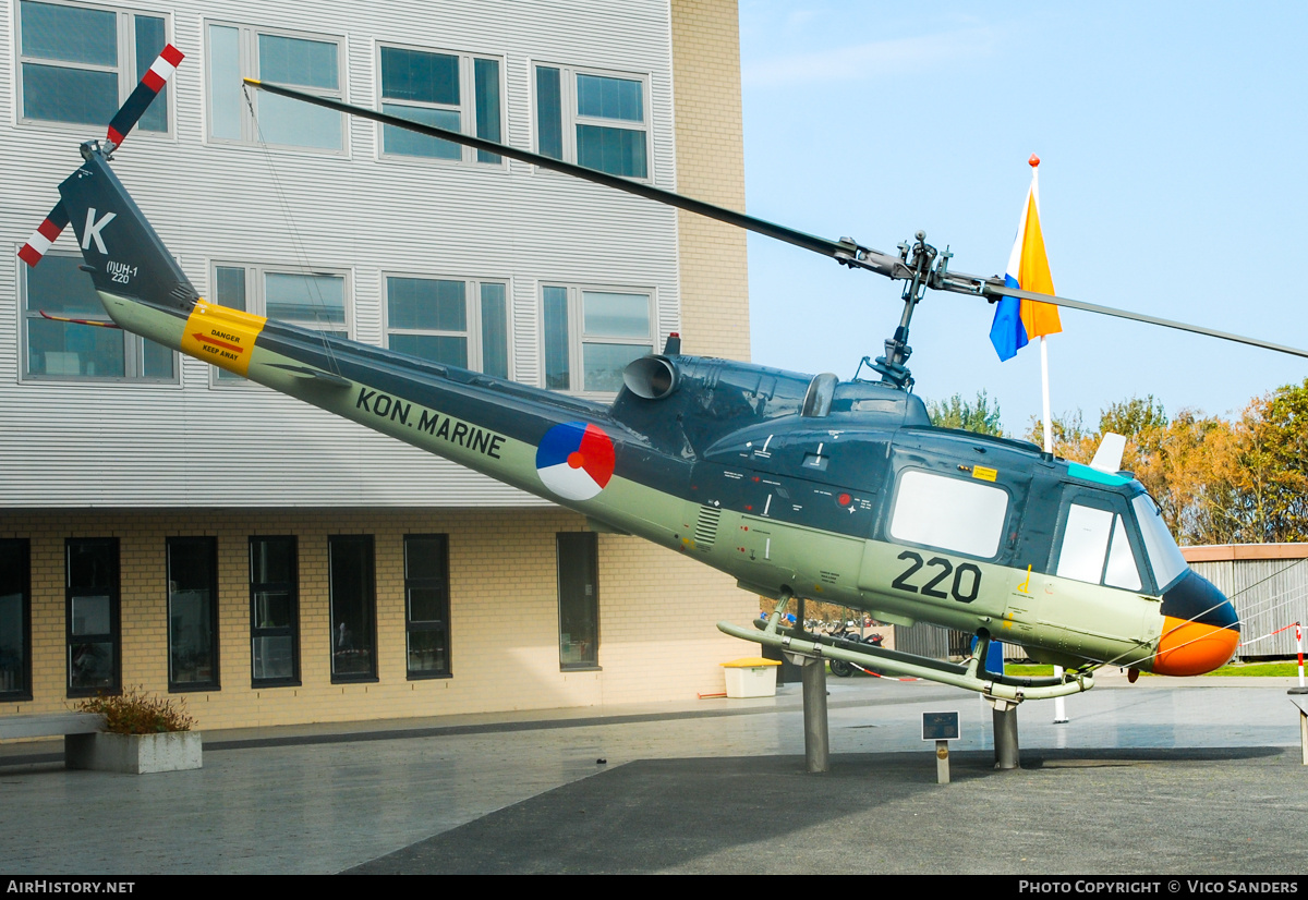 Aircraft Photo of 220 | Agusta (I)UH-1 (AB-204B) | Netherlands - Navy | AirHistory.net #759130