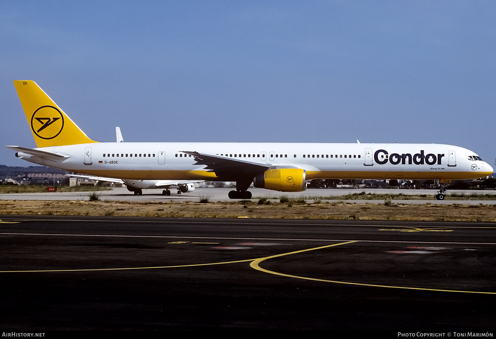 Aircraft Photo of D-ABOK | Boeing 757-330 | Condor Flugdienst | AirHistory.net #759133