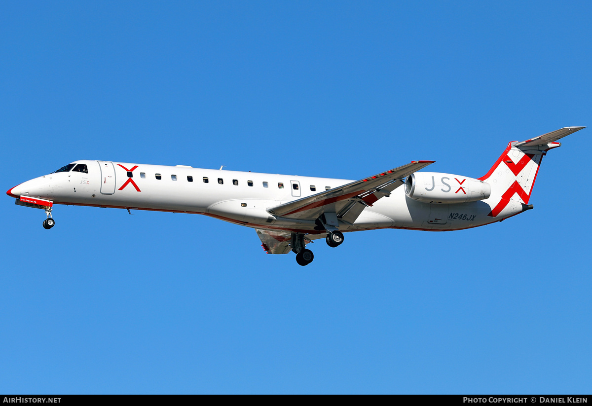 Aircraft Photo of N246JX | Embraer ERJ-145LR (EMB-145LR) | JetSuiteX - JSX | AirHistory.net #759435