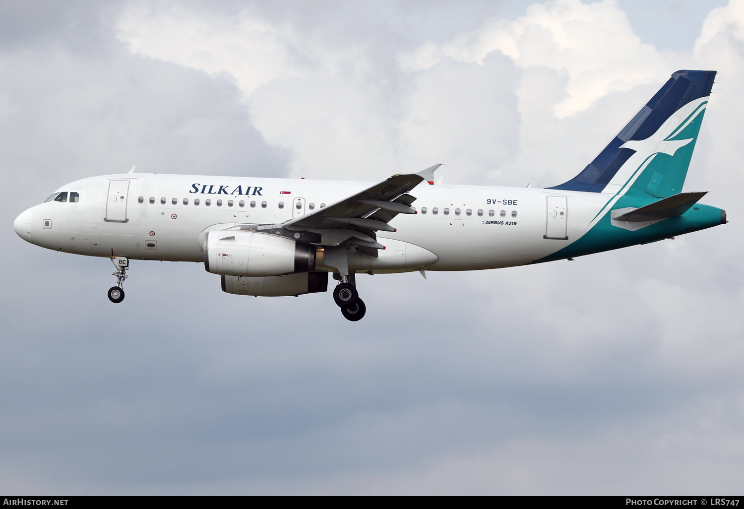 Aircraft Photo of 9V-SBE | Airbus A319-132 | SilkAir | AirHistory.net #759623