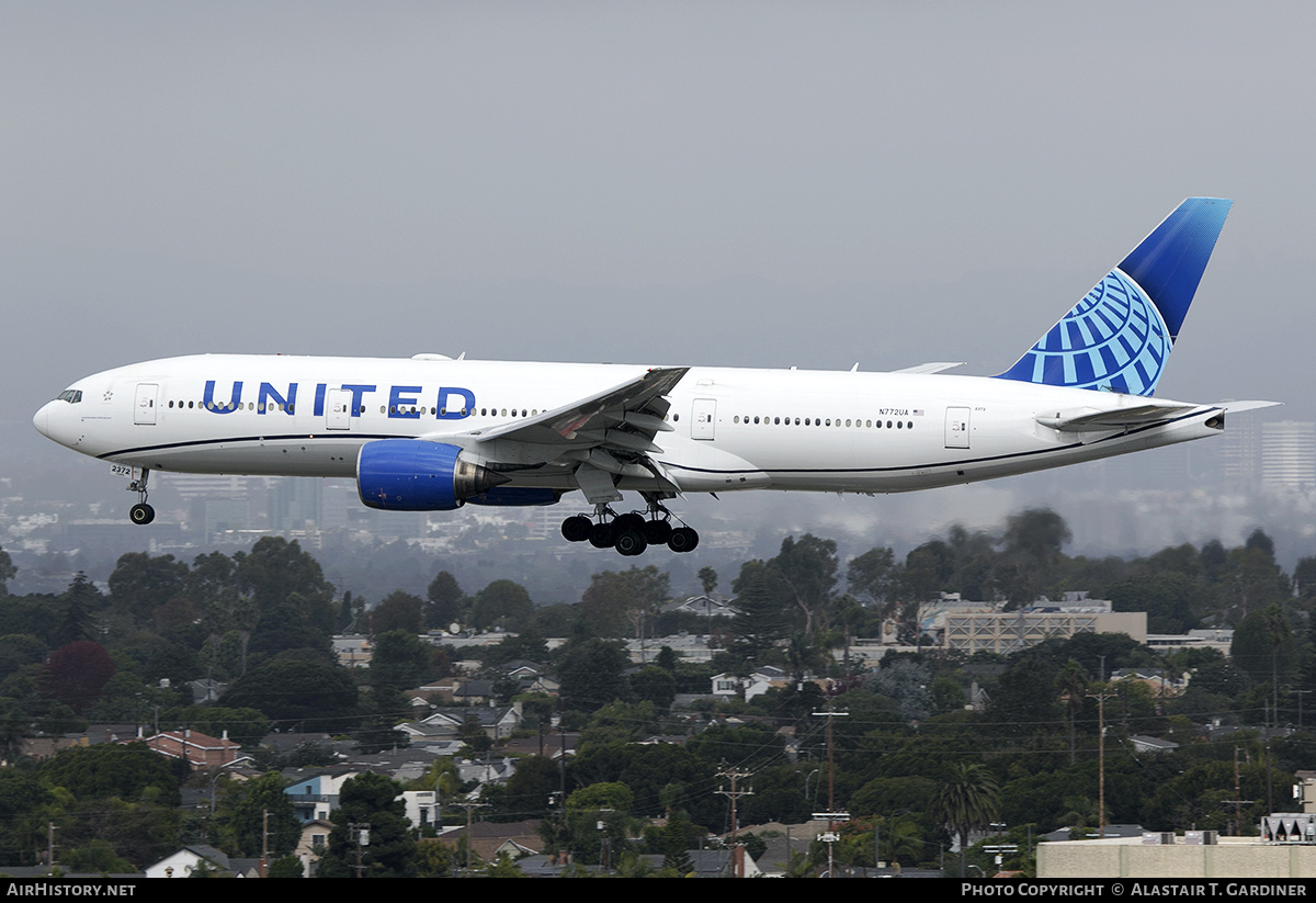 Aircraft Photo of N772UA | Boeing 777-222 | United Airlines | AirHistory.net #759770