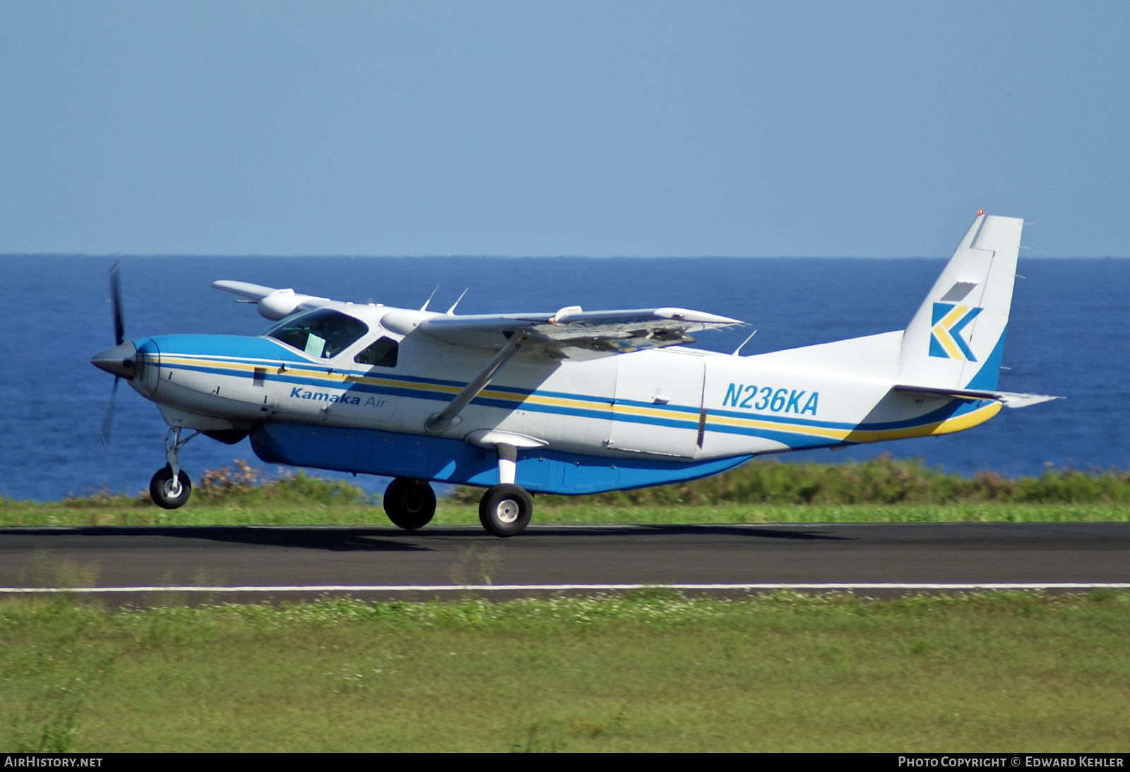 Aircraft Photo of N236KA | Cessna 208B Super Cargomaster | Kamaka Air | AirHistory.net #759800