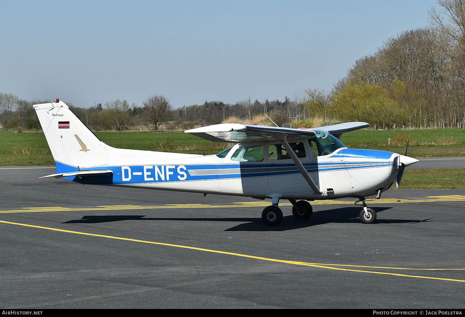 Aircraft Photo of D-ENFS | Cessna 172M Skyhawk | AirHistory.net #759854
