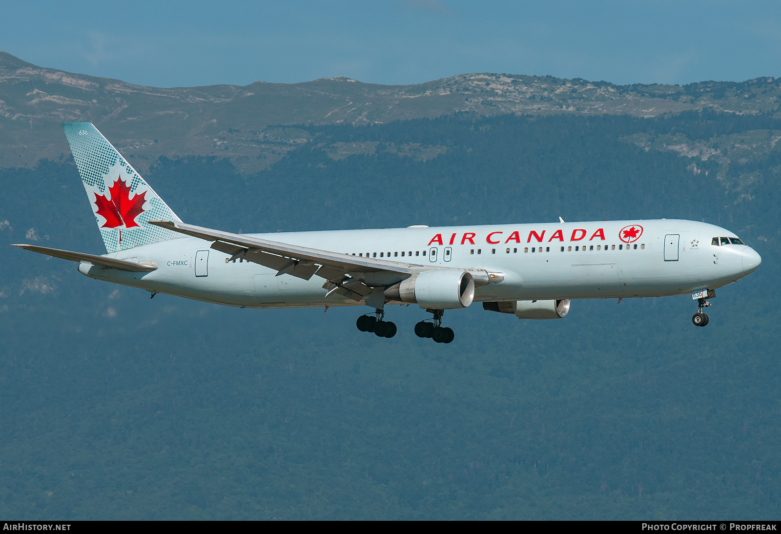 Aircraft Photo of C-FMXC | Boeing 767-333/ER | Air Canada | AirHistory.net #759924