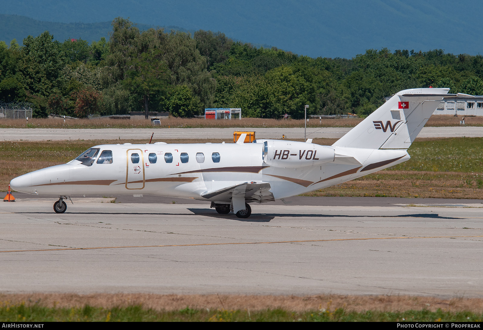 Aircraft Photo of HB-VOL | Cessna 525A CitationJet CJ2+ | AirHistory.net #759951