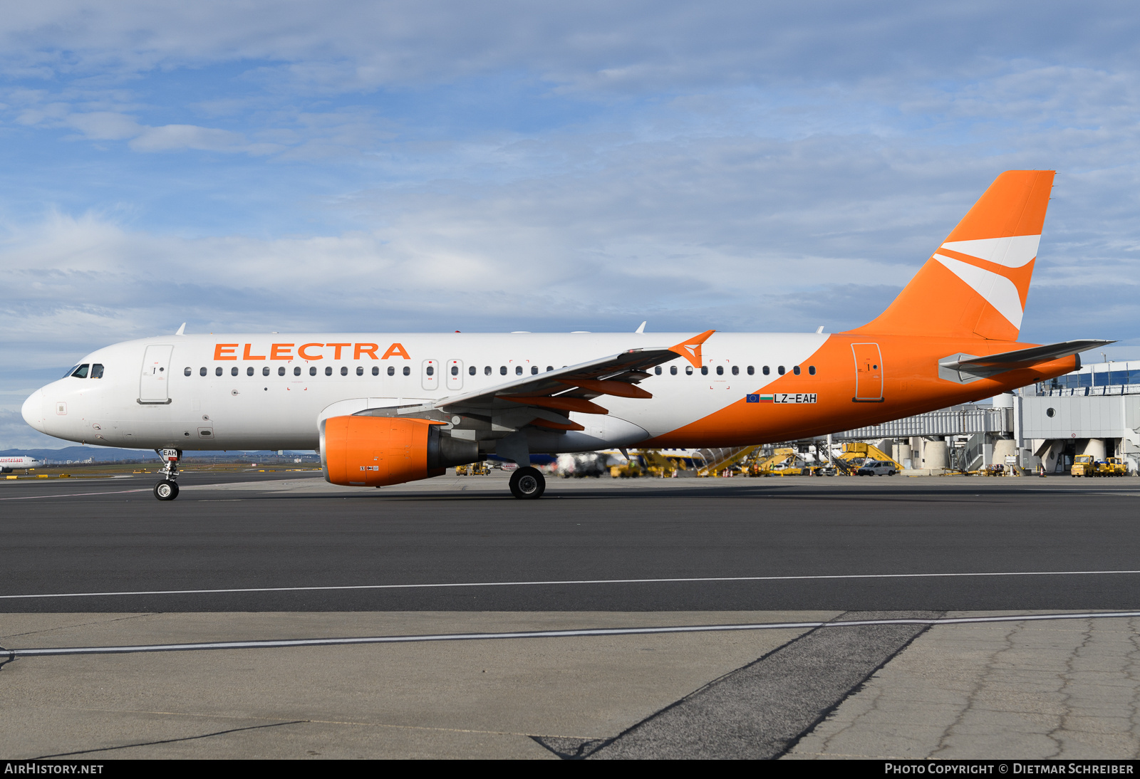 Aircraft Photo of LZ-EAH | Airbus A320-214 | Electra Airways | AirHistory.net #760082