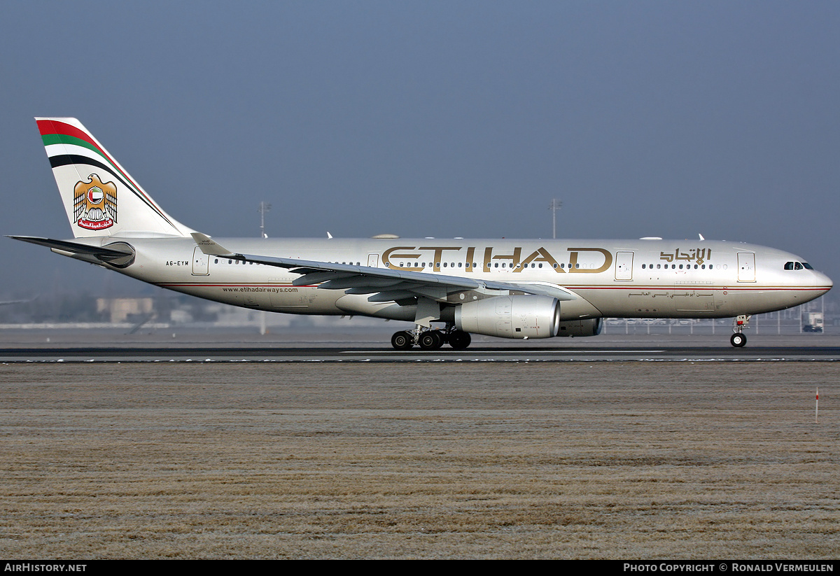 Aircraft Photo of A6-EYM | Airbus A330-243 | Etihad Airways | AirHistory.net #760187