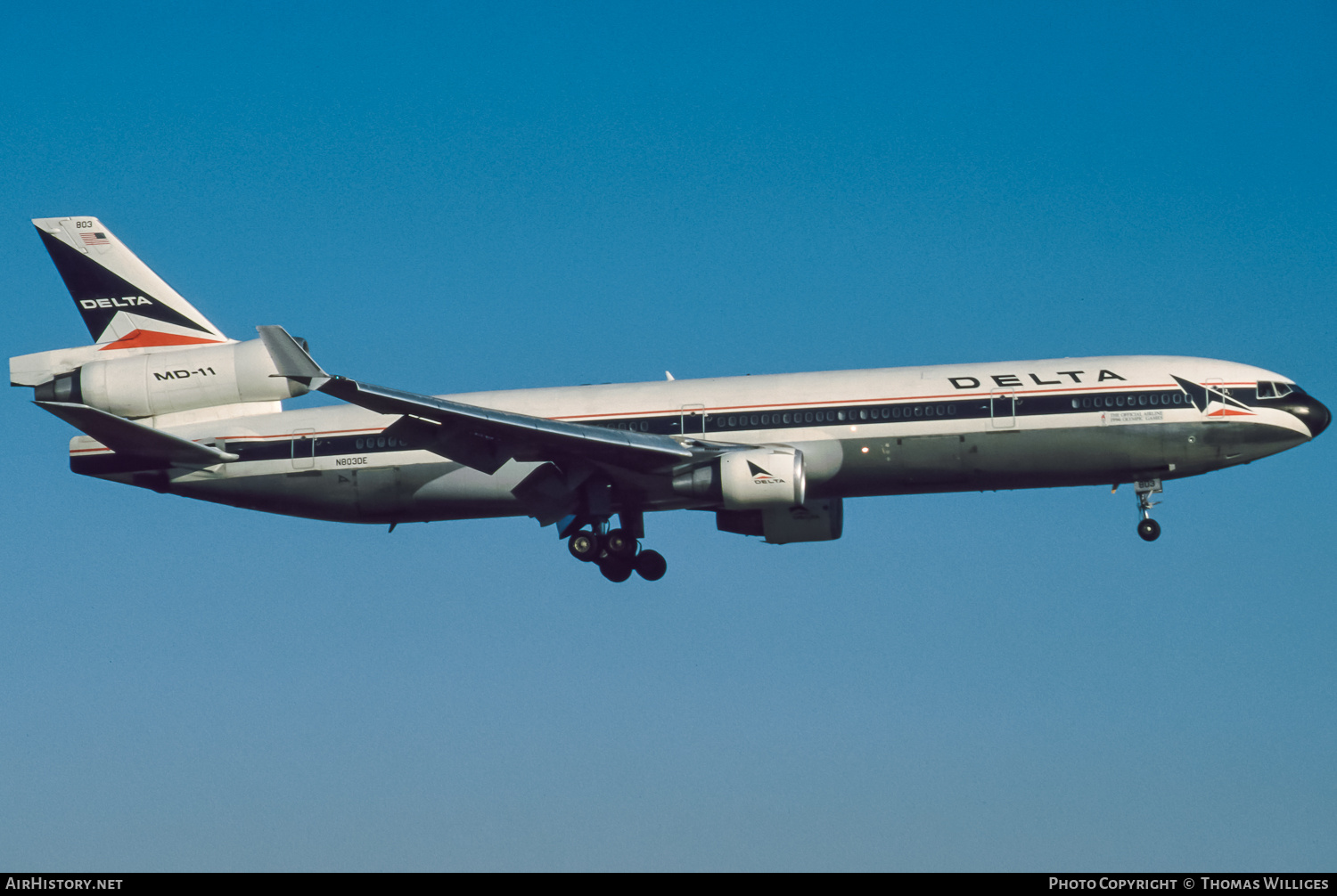 Aircraft Photo of N803DE | McDonnell Douglas MD-11 | Delta Air Lines | AirHistory.net #760225