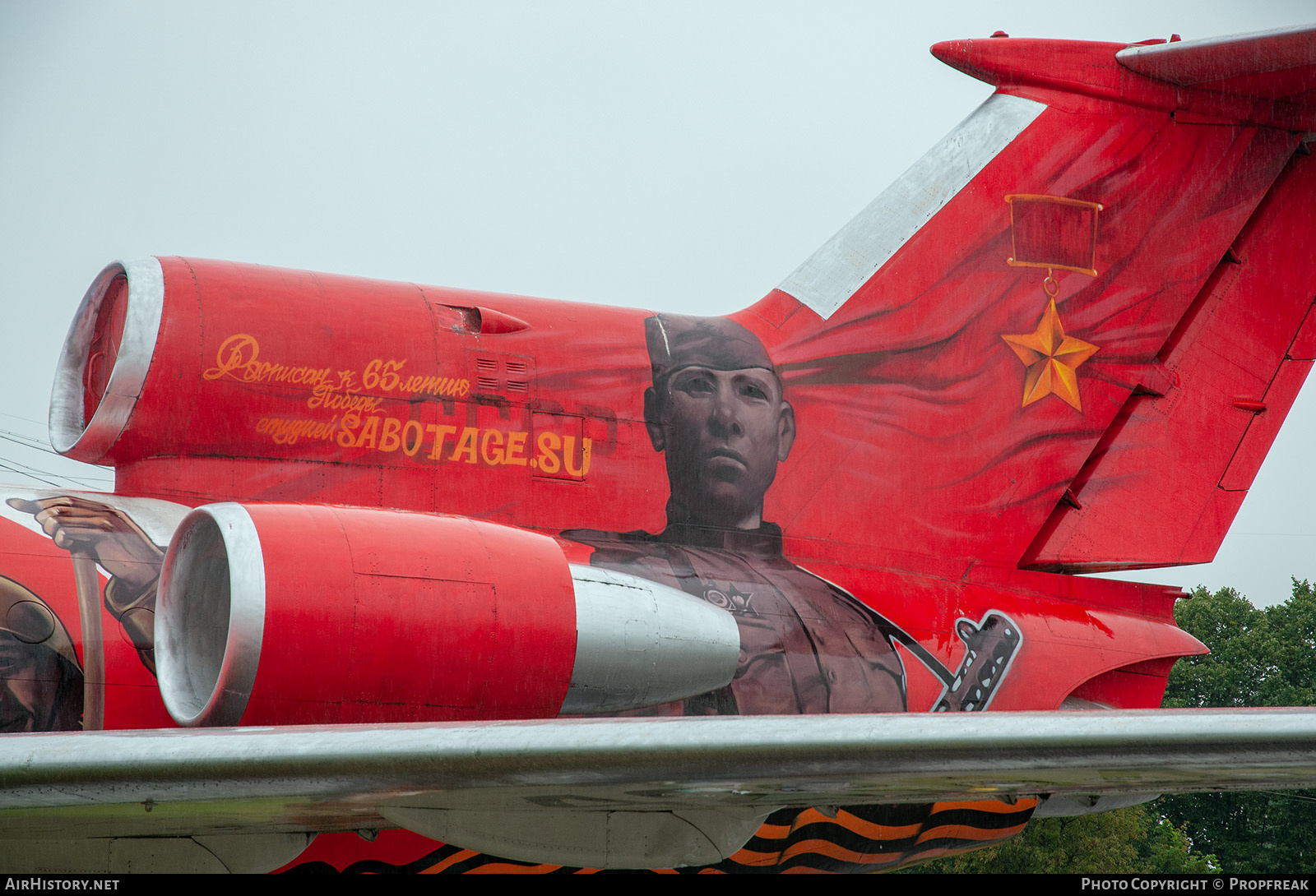 Aircraft Photo of CCCP-42304 | Yakovlev Yak-42 | Long live peace | AirHistory.net #760443
