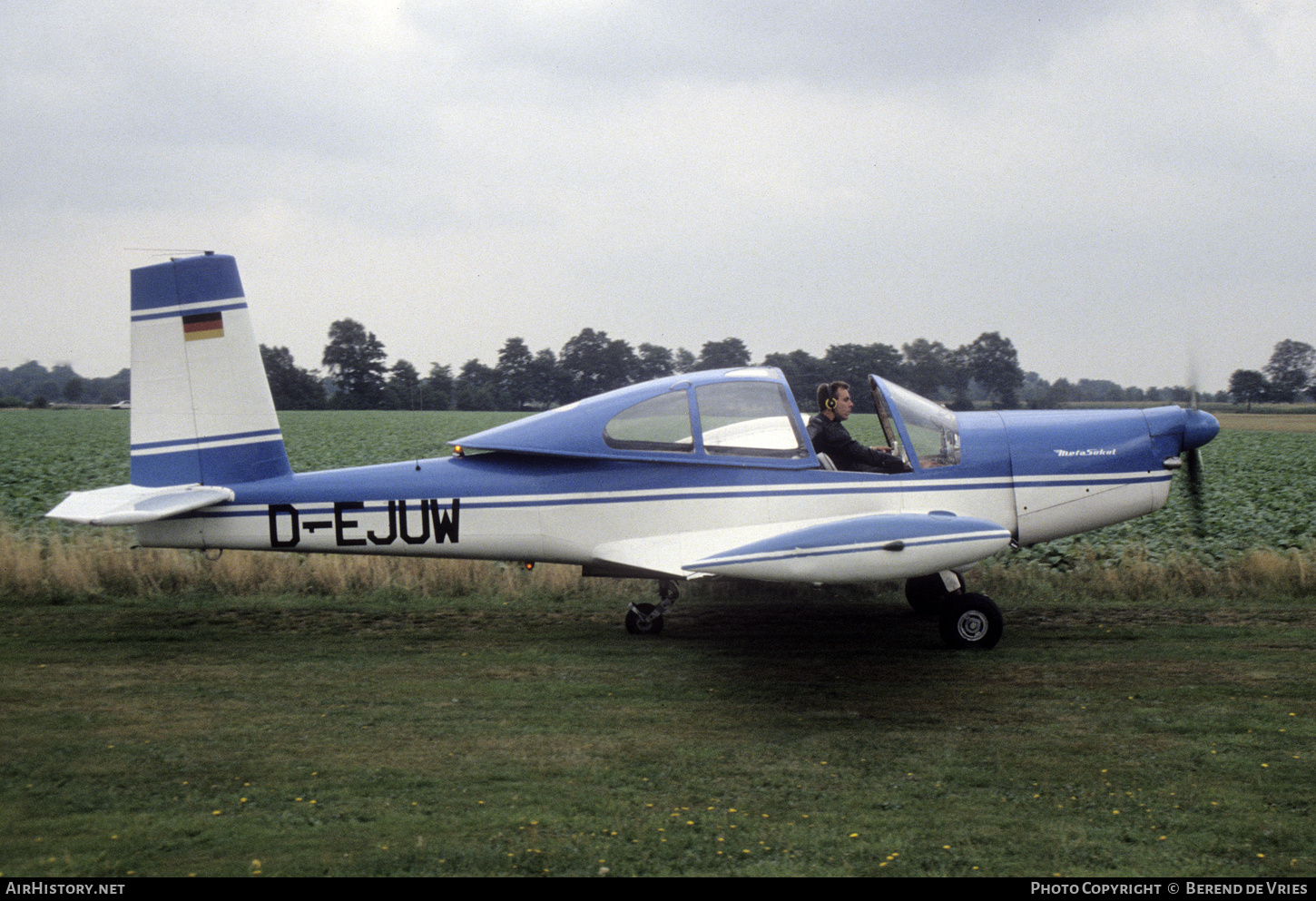 Aircraft Photo of D-EJUW | Orličan L-40 Meta Sokol | AirHistory.net #760456