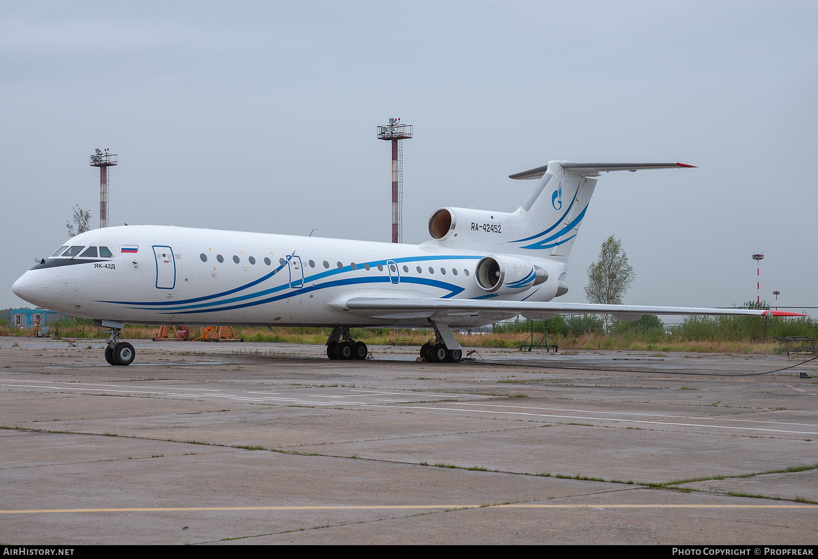 Aircraft Photo of RA-42452 | Yakovlev Yak-42D | Gazpromavia | AirHistory.net #760624