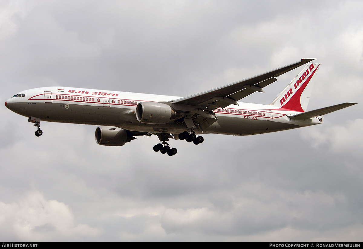 Aircraft Photo of VT-AIL | Boeing 777-222/ER | Air India | AirHistory.net #760737