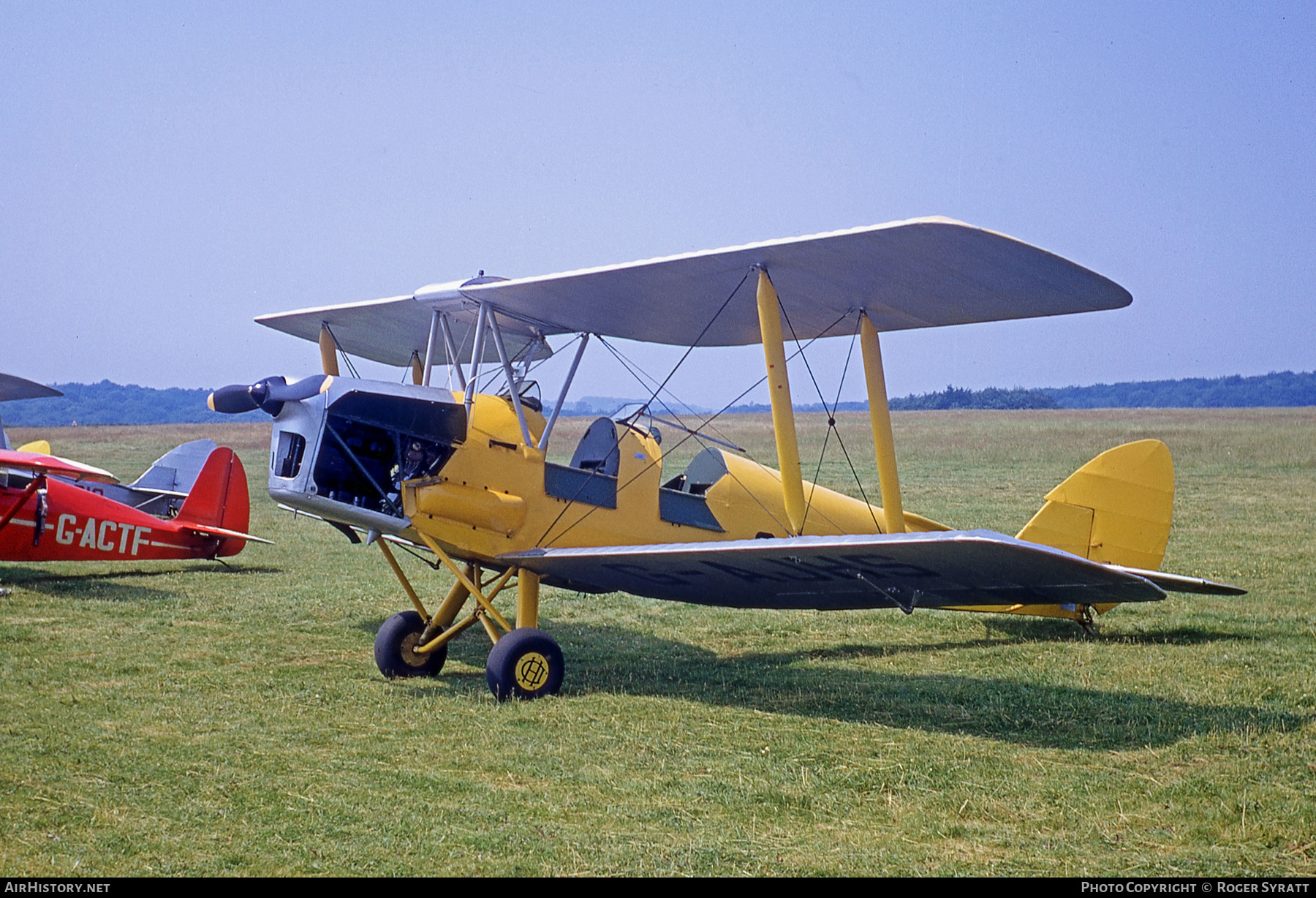 Aircraft Photo of G-AJHS | De Havilland D.H. 82A Tiger Moth II | AirHistory.net #760748