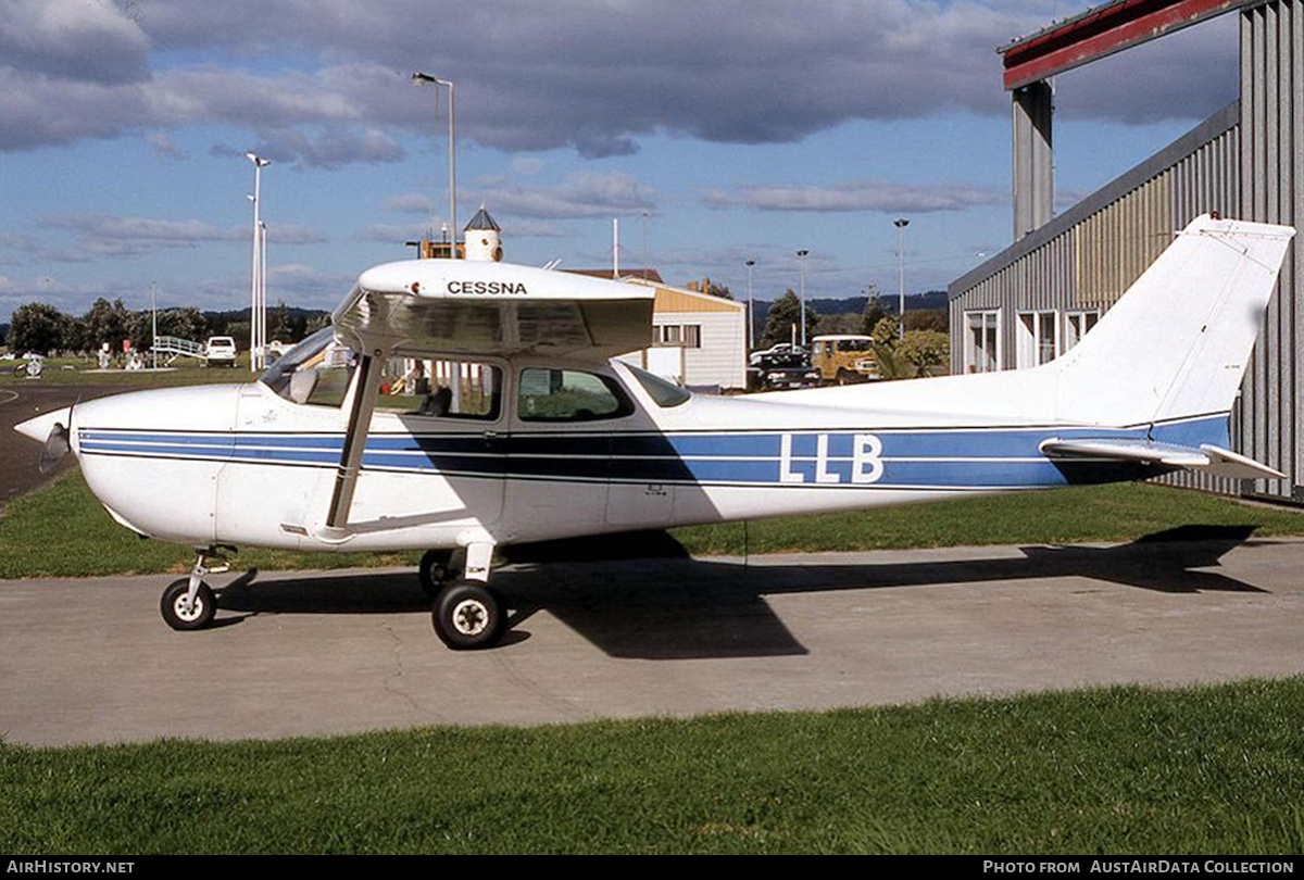 Aircraft Photo of ZK-LLB / LLB | Cessna 172N Skyhawk | AirHistory.net #760909