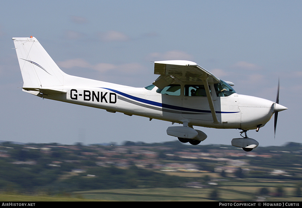 Aircraft Photo of G-BNKD | Cessna 172N Skyhawk | AirHistory.net #760914