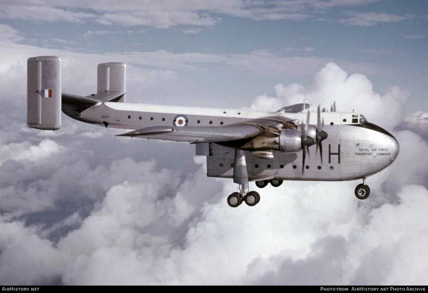 Aircraft Photo of XB284 | Blackburn B-101 Beverley C1 | UK - Air Force | AirHistory.net #760935